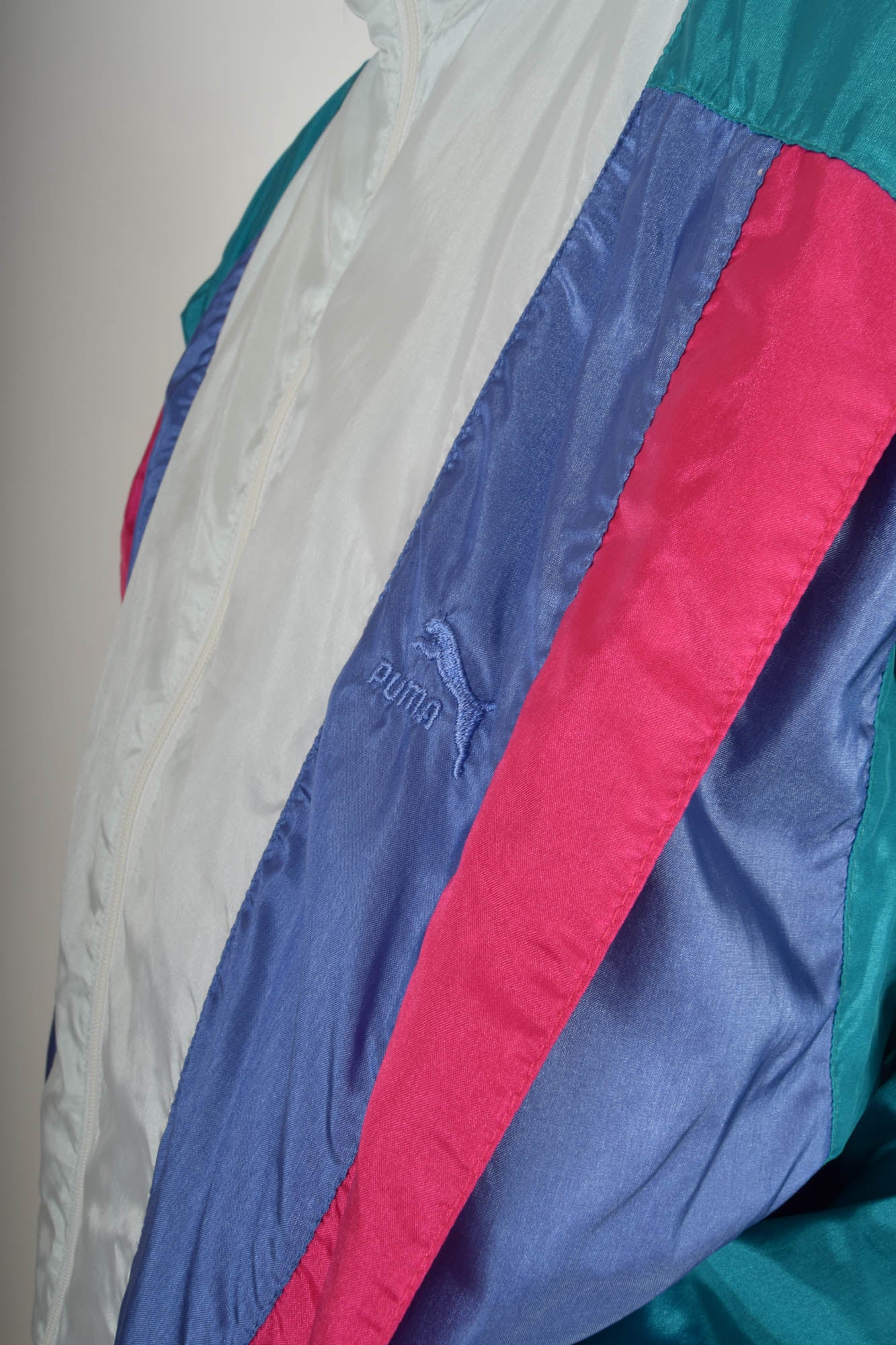 Vintage Puma Jacket 90's Size XL