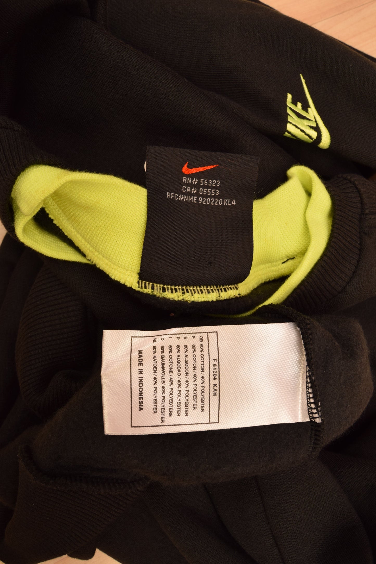 Vintage 90's BVB Borussia Dortmund Nike Premier Sweatshirt Size XL Black Neon Yellow