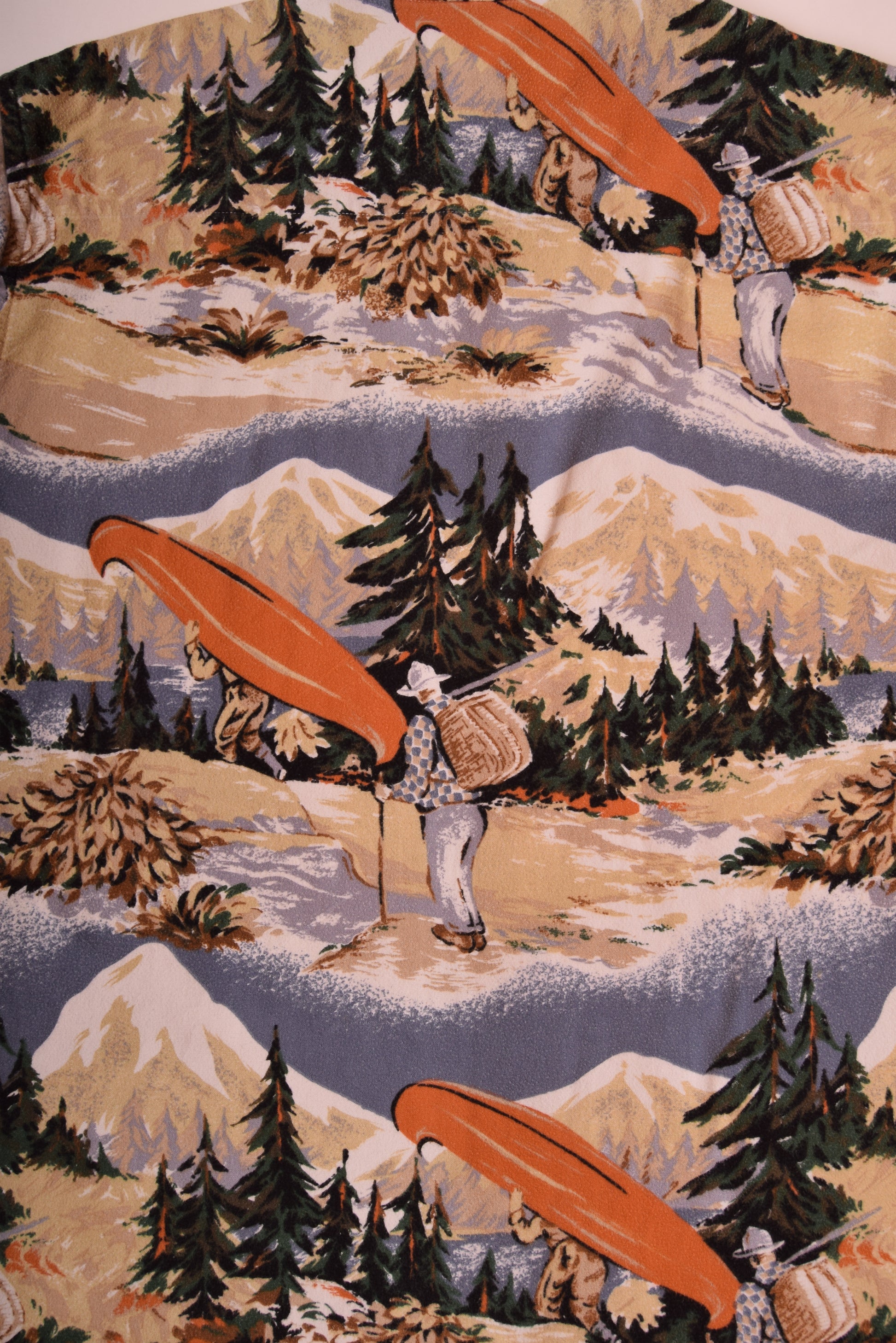 Vintage Shirt with Mountain Pattern Size XL