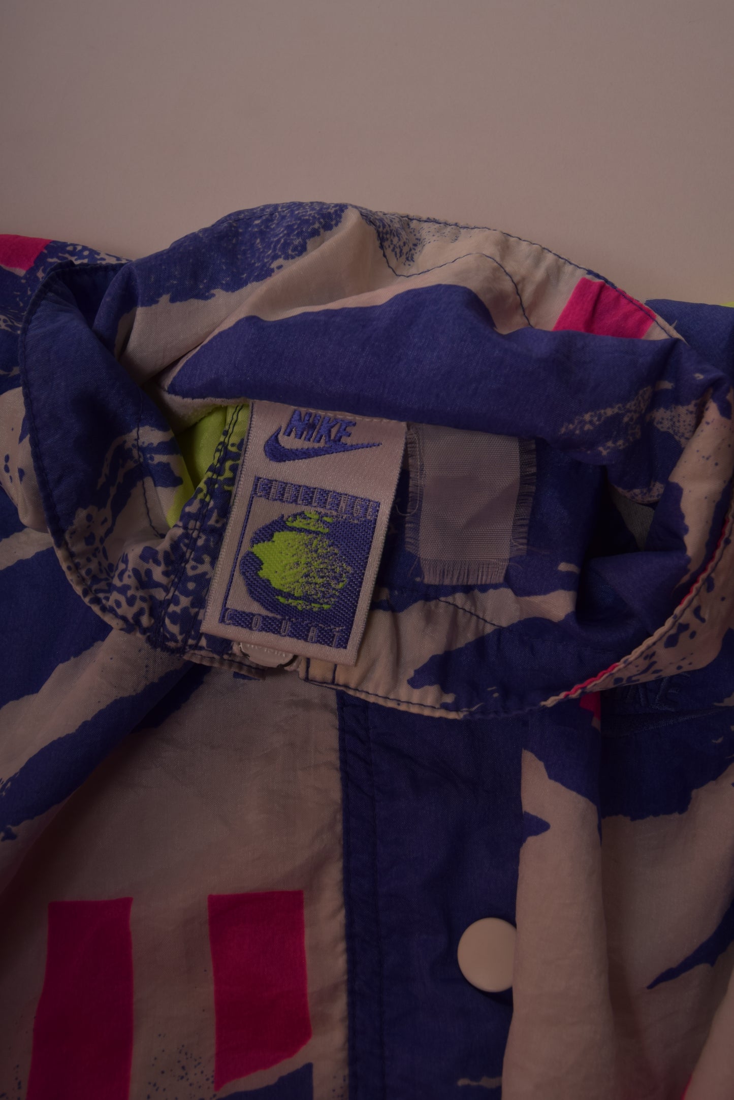 Vintage Nike Challenge Court Jacket Size L - XL Colourful Abstract Pattern