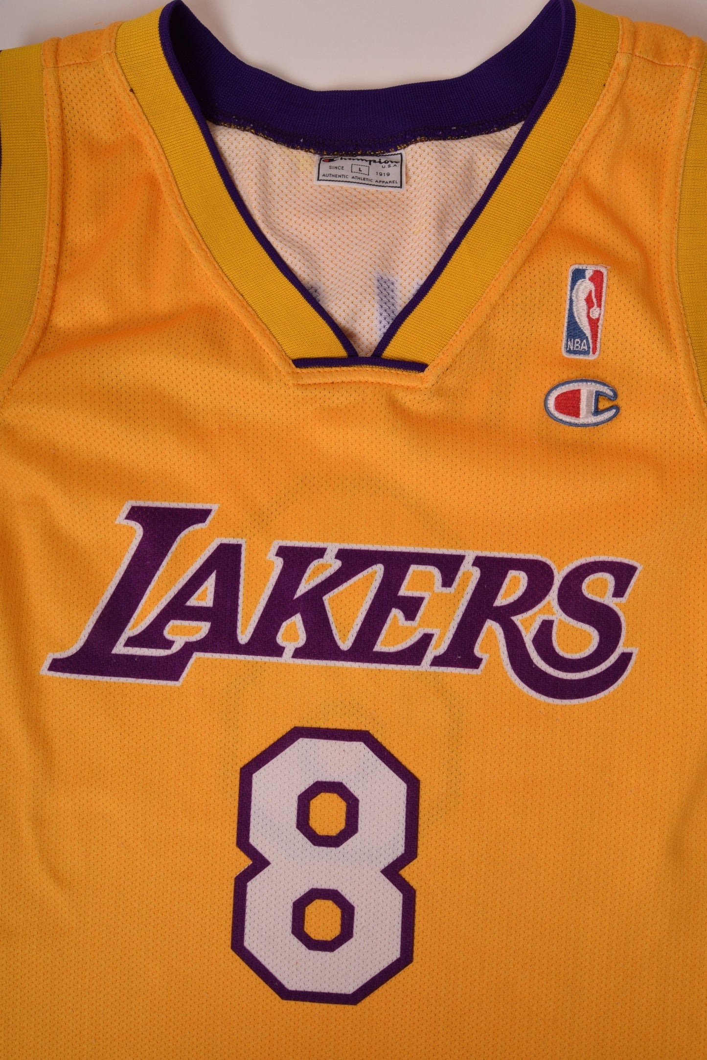 Vintage 1999-2006 Kobe Bryant L.A. Lakers Champion Size L Yellow #8 Home Jersey