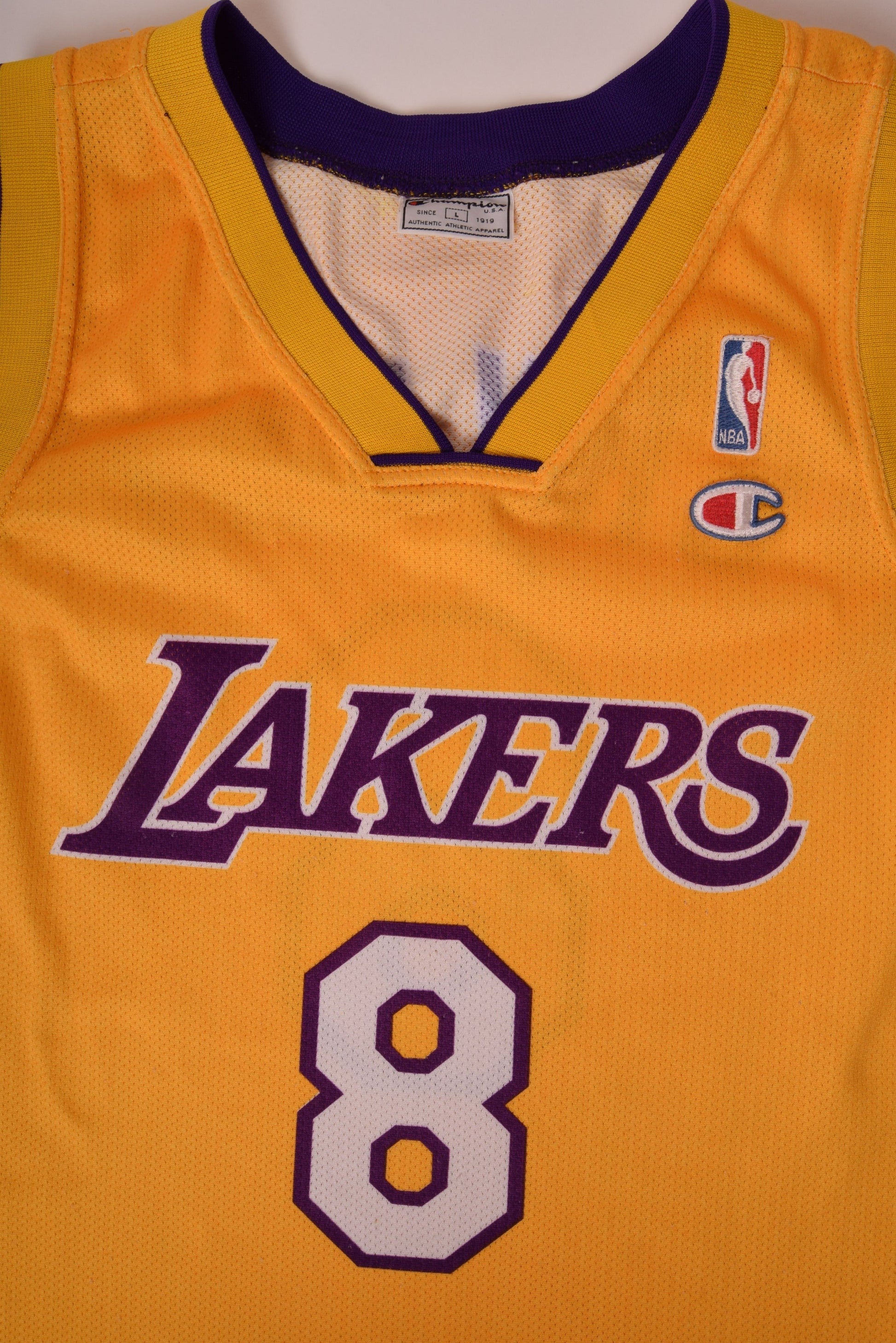 Vintage 1999-2006 Kobe Bryant L.A. Lakers Champion Size L Yellow #8 Home Jersey