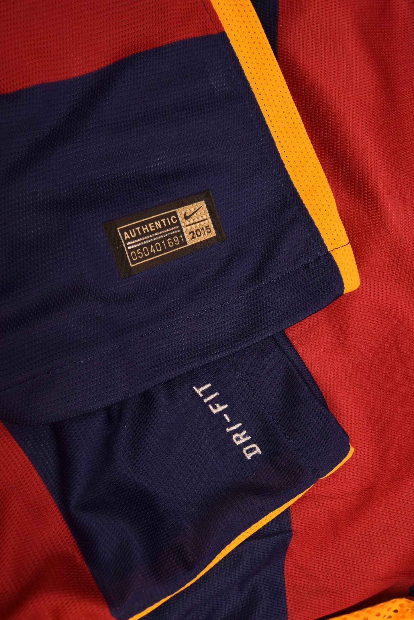 Authentic New FC Barcelona Nike DRI FIT Player's Edition / Issue 2015 - 2016 Home Football Shirt BNWT Deadstock Red Blue Size M
