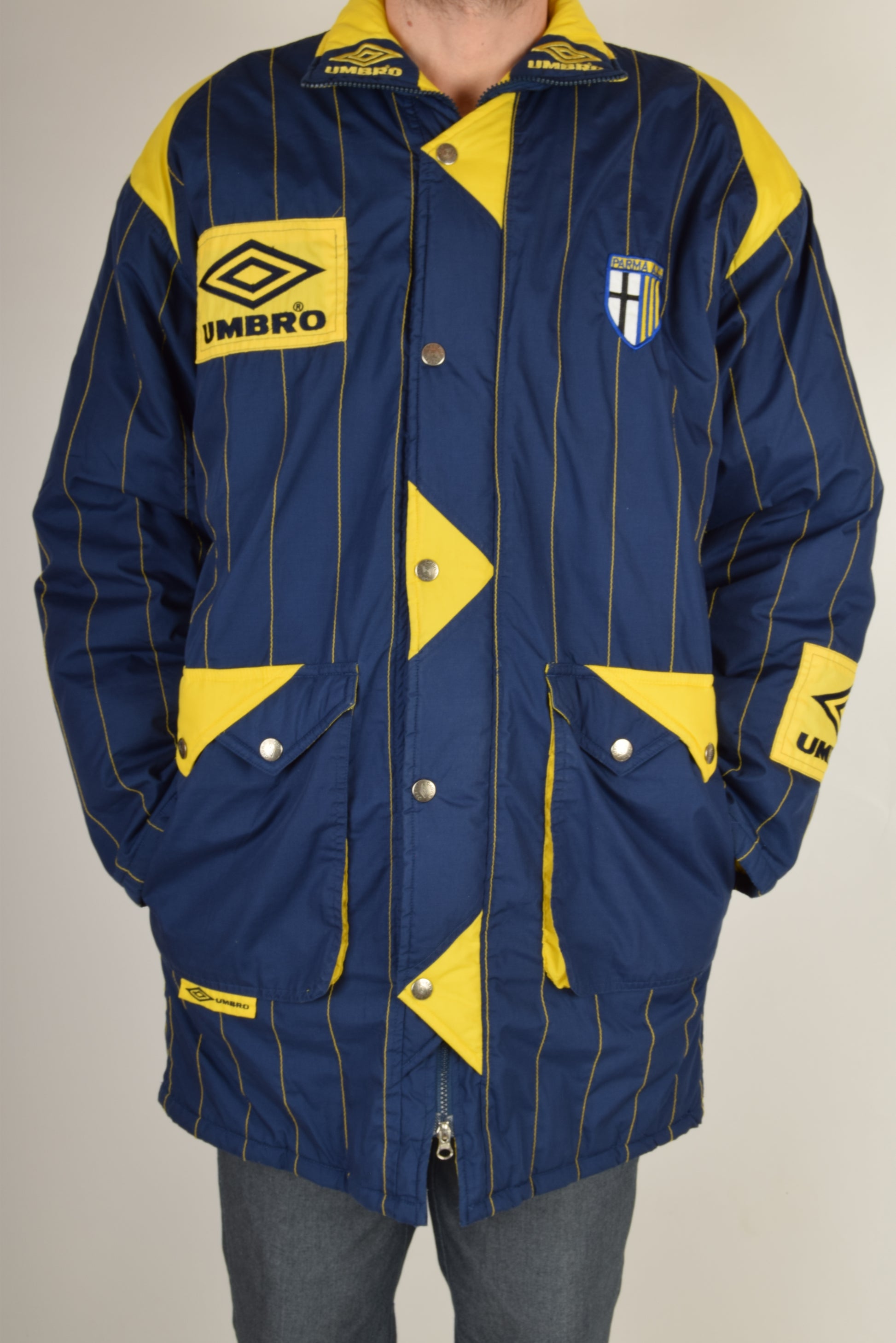 Vintage Umbro AC PARMA Padded Bench Coat 1992 - 1993  Size M
