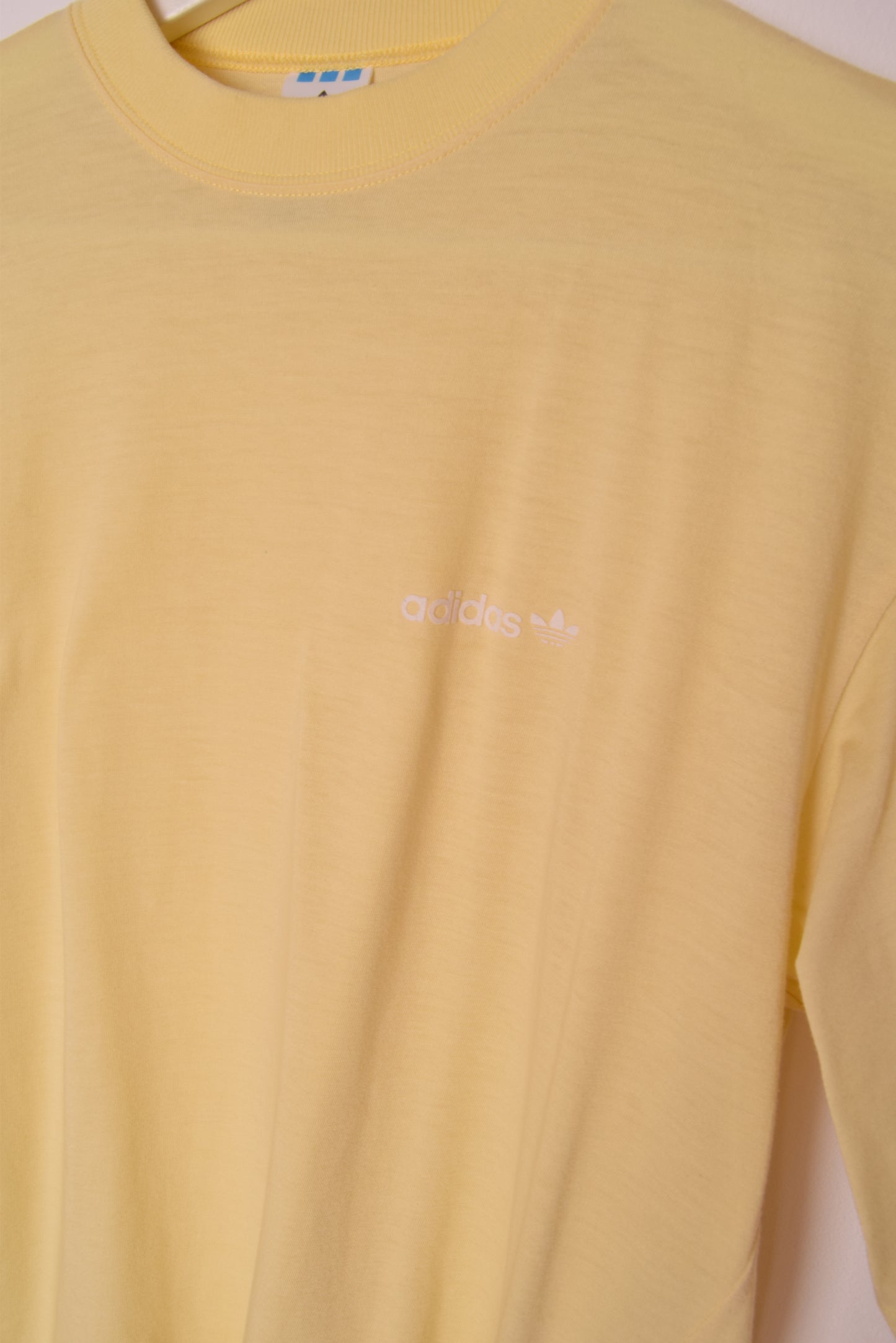 Vintage Adidas 90's T-Shirt
