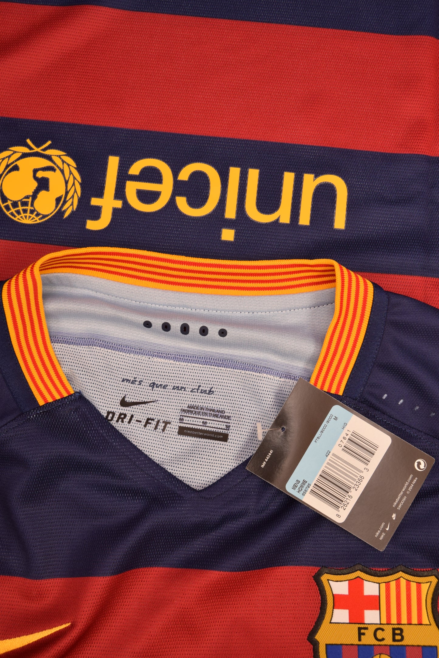 Authentic New FC Barcelona Nike DRI FIT Player's Edition / Issue 2015 - 2016 Home Football Shirt Qatar Airways Unicef BNWT Deadstock Red Blue Size M