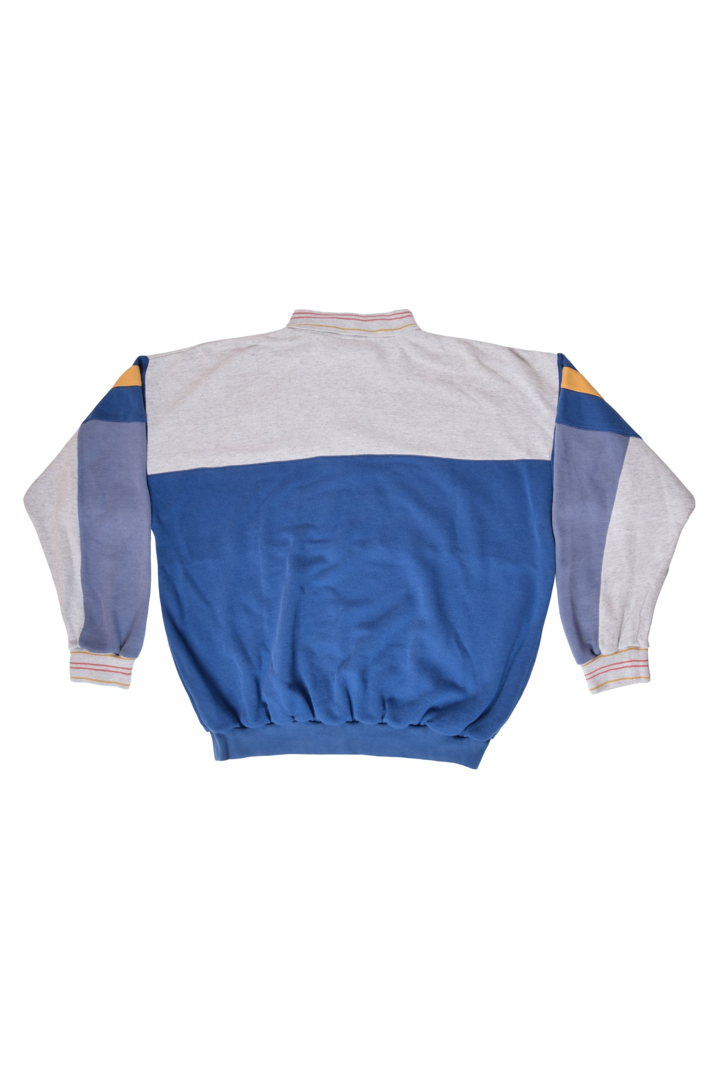 Vintage 90's Adidas Sweatshirt Crew Neck size L-XL