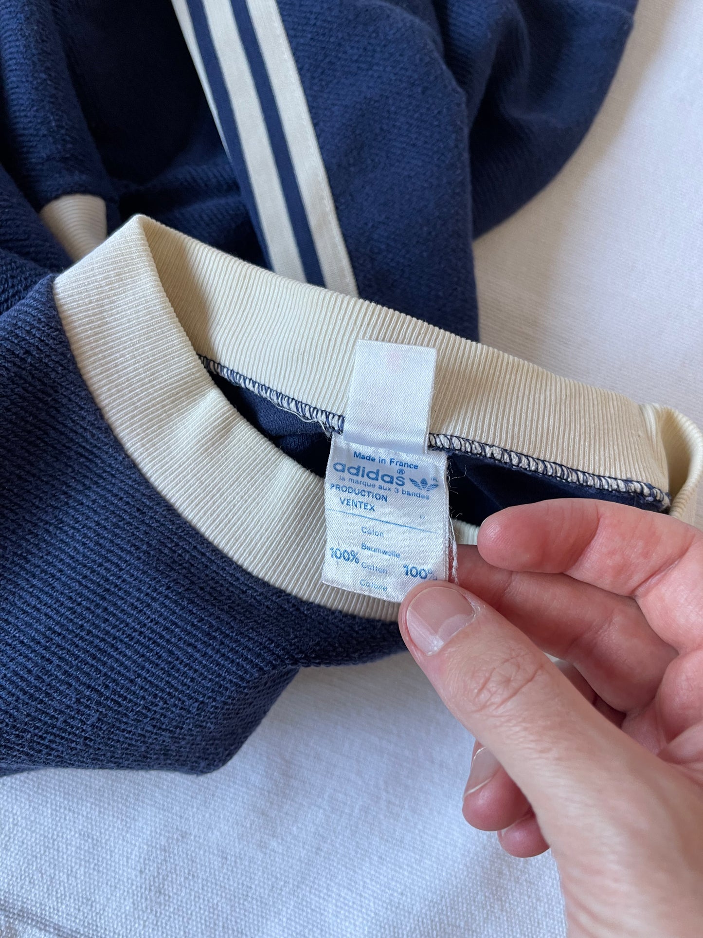Vintage 80's Adidas Sweatshirt Crew Neck Blue Made in France 100% Cotton Ribbed Cotton Size M