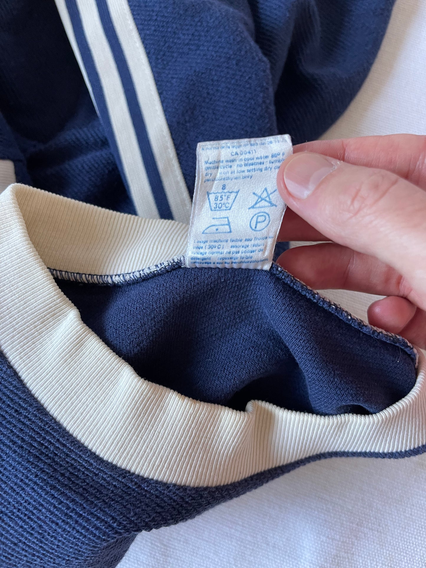 Vintage 80's Adidas Sweatshirt Crew Neck Blue Made in France 100% Cotton Ribbed Cotton Size M