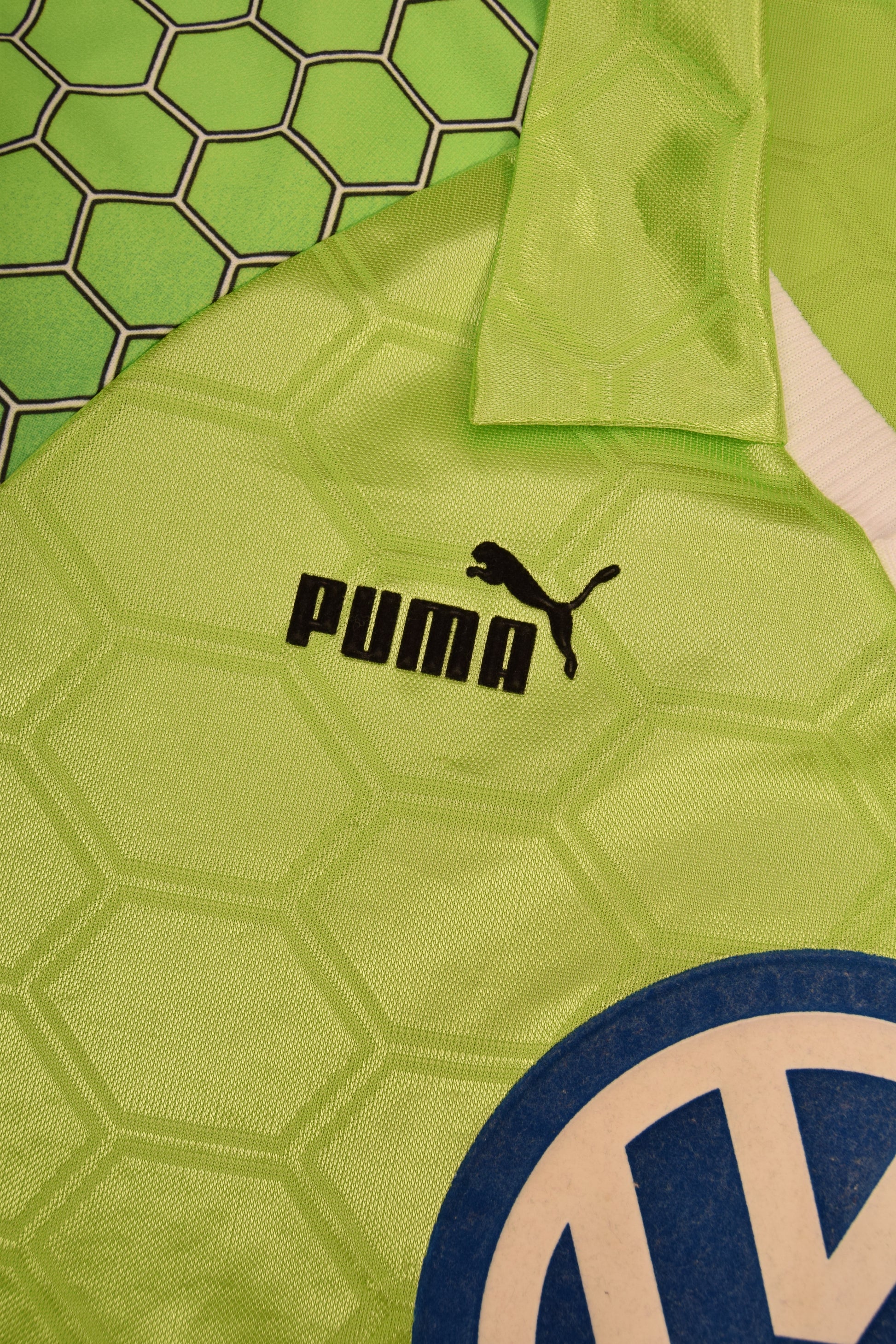 Vintage Wolfsburg Puma 1997 - 1998 Home Football Shirt Size M-L Green