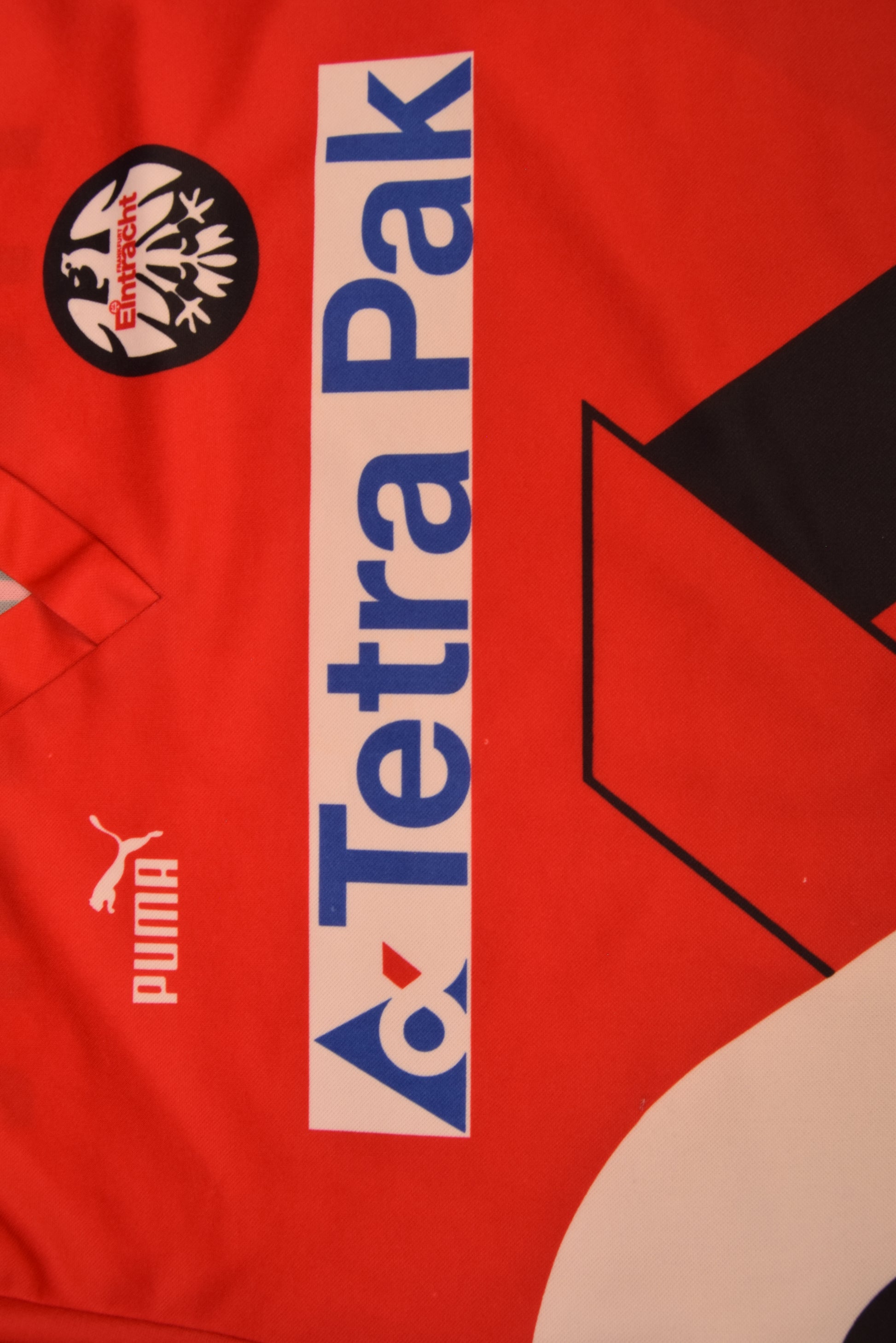 Eintracht Frankfurt Puma 1993 - 1994 Home Football Shirt Tetra Pak Size M Red Long Sleeved Made in Germany