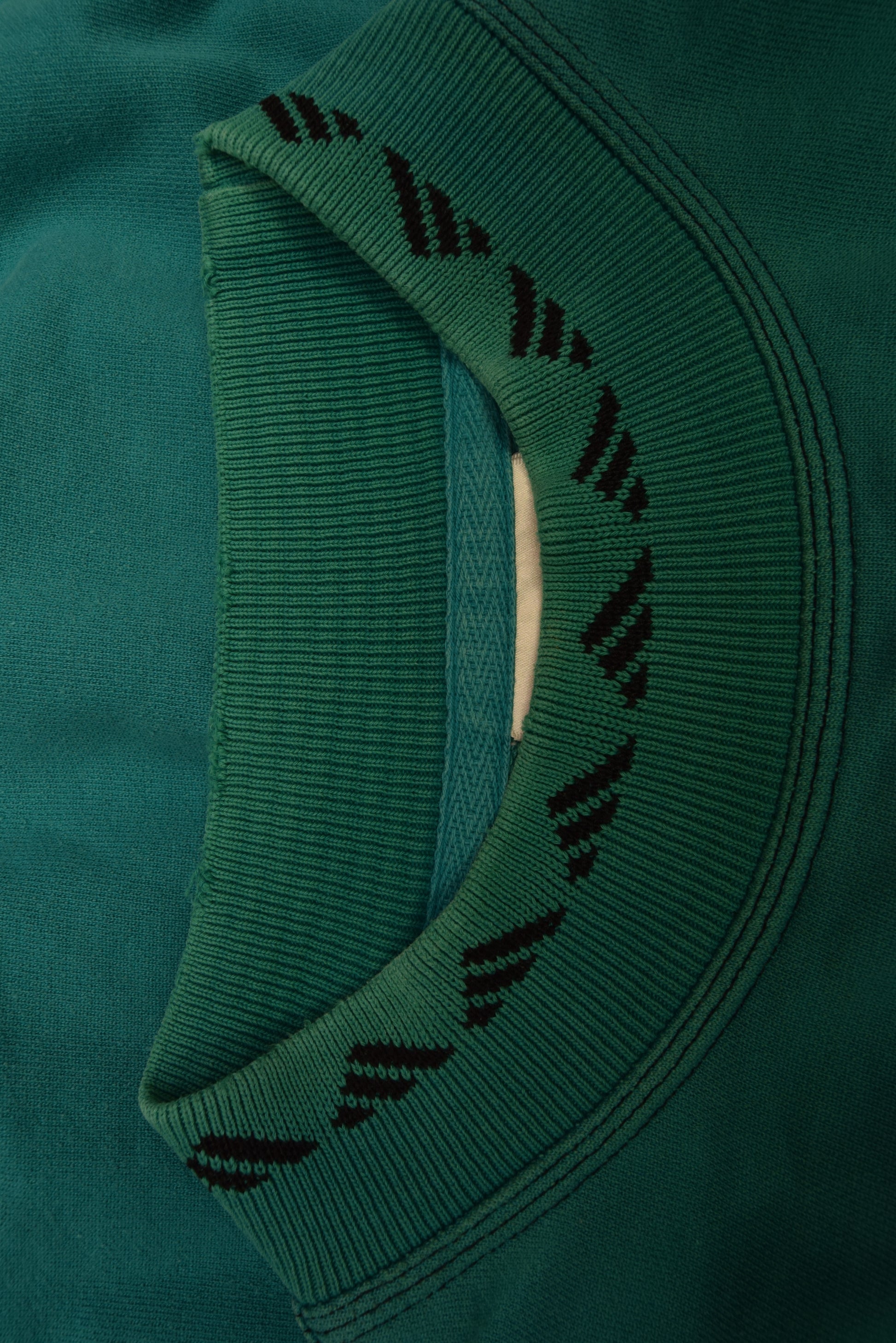 Vintage 90's Adidas Equipment EQT Sweatshirt / Crew Neck Green Boxy M L Made in Hong Kong Cotton Wide Collar