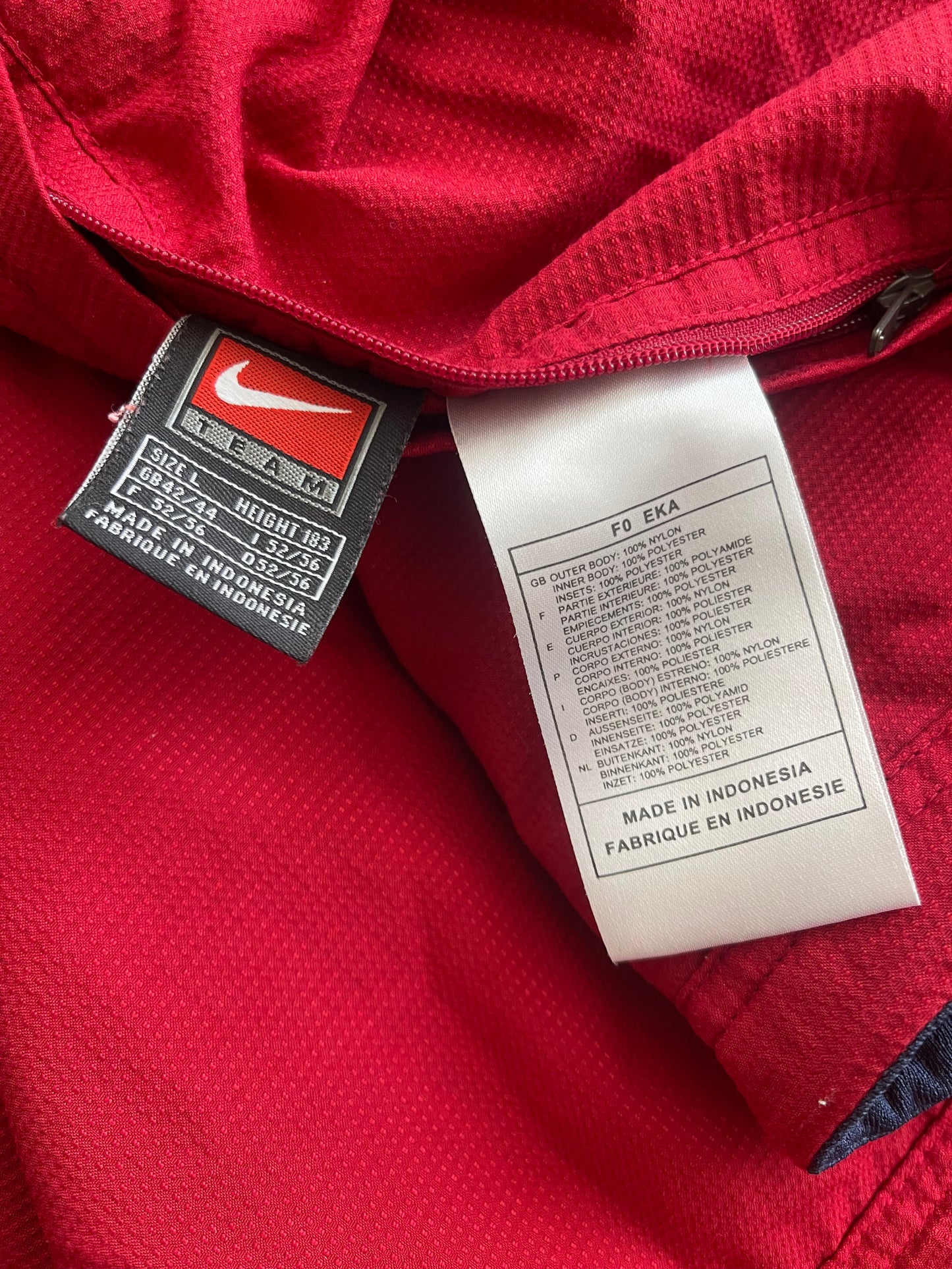Y2K Barcelona Nike Team 2000 - 2001 Reversible Drill Top 1/4 Zip Red Blue Polyester Nylon Size L