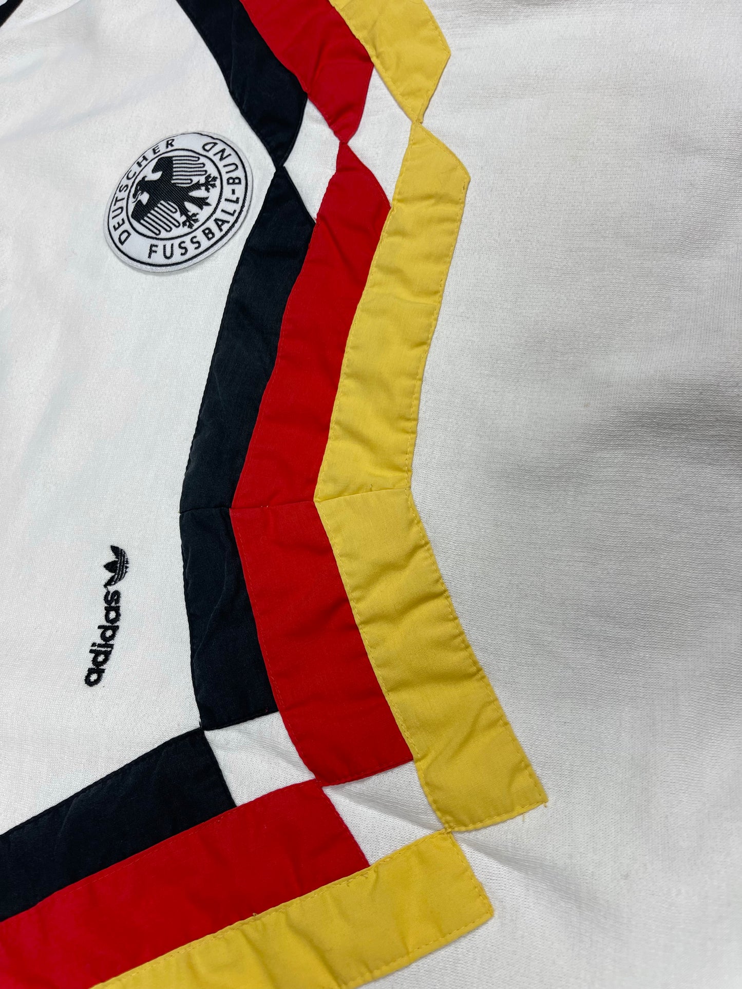 🇩🇪 💎 ⚽️ Authentic Iconic Vintage Germany Deutschland Adidas 1989-1991 Italia 90 Ciao FIFA Coppa del Mondo Football Sweatshirt Size M-L-XL White Black Red Yellow
