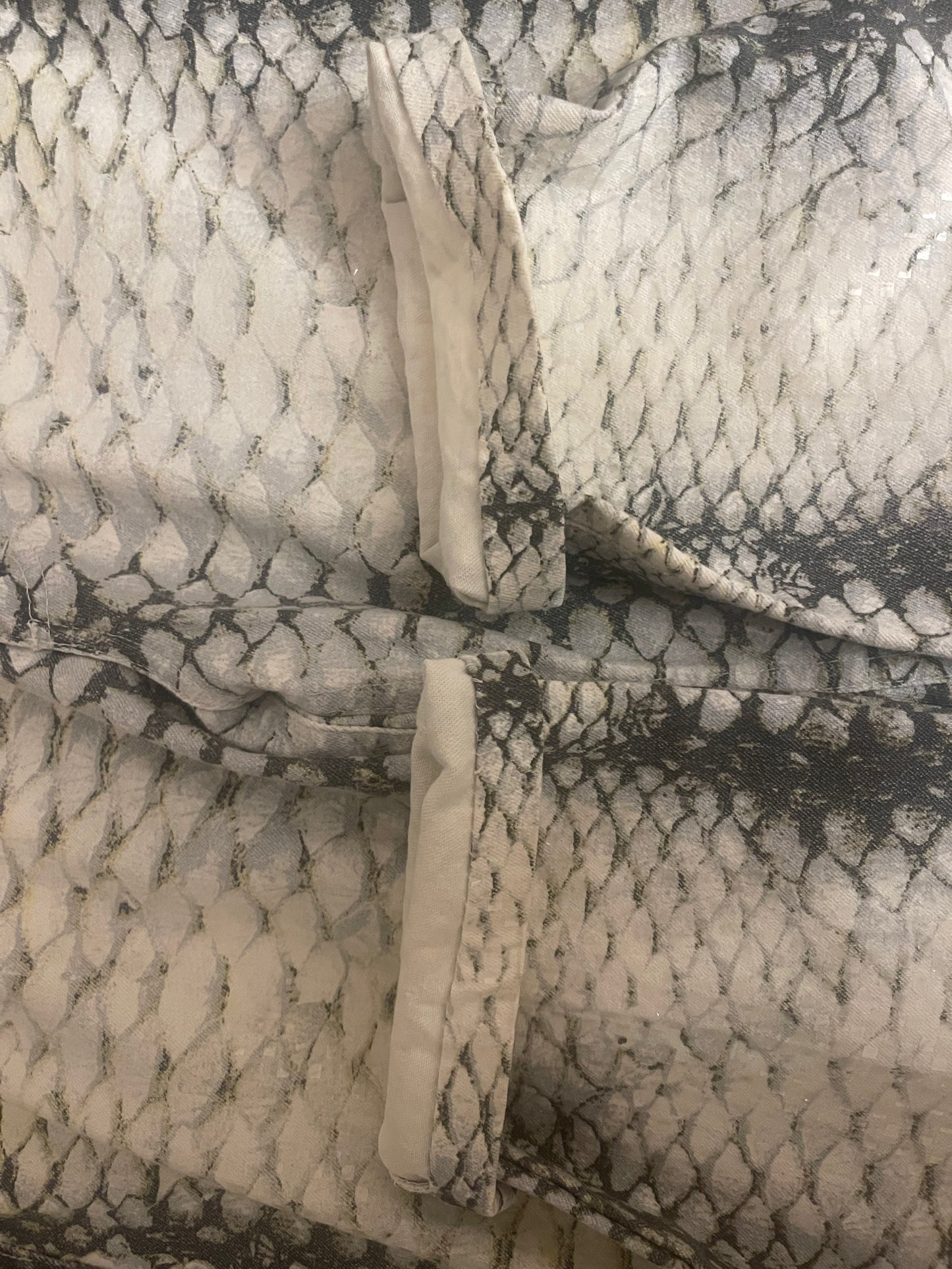 Vintage Roberto Cavalli Jeans Pants Made in Italy Size L Snakeskin Pattern Shiny Scales