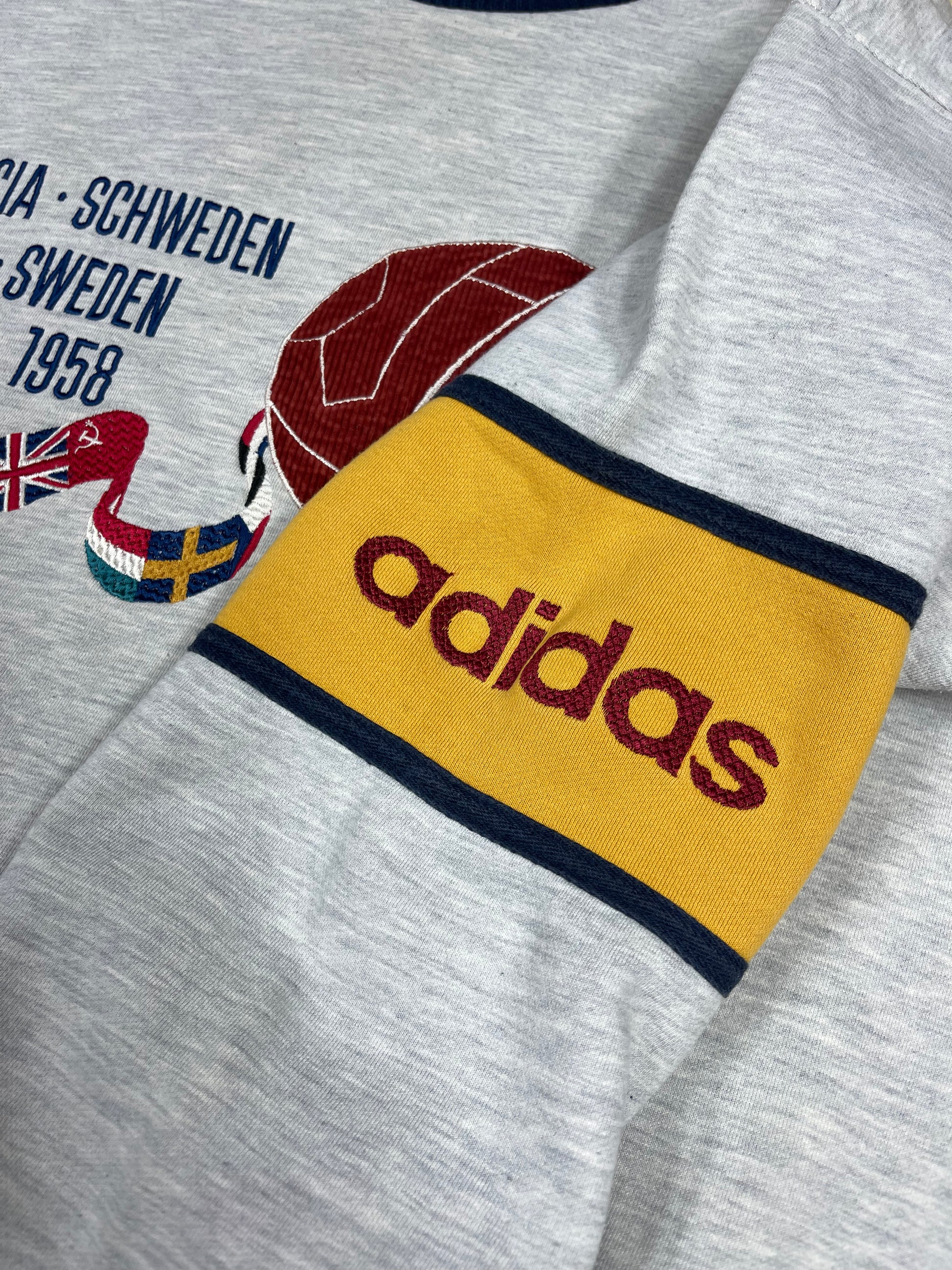 Vintage Adidas Sweatshirt Crew Neck Sweden Suecia Schweden Suede 8-29.06 1958 FIFA World Cup Coupe Jules Rimet VM Heavy Cotton Size M Grey Blue