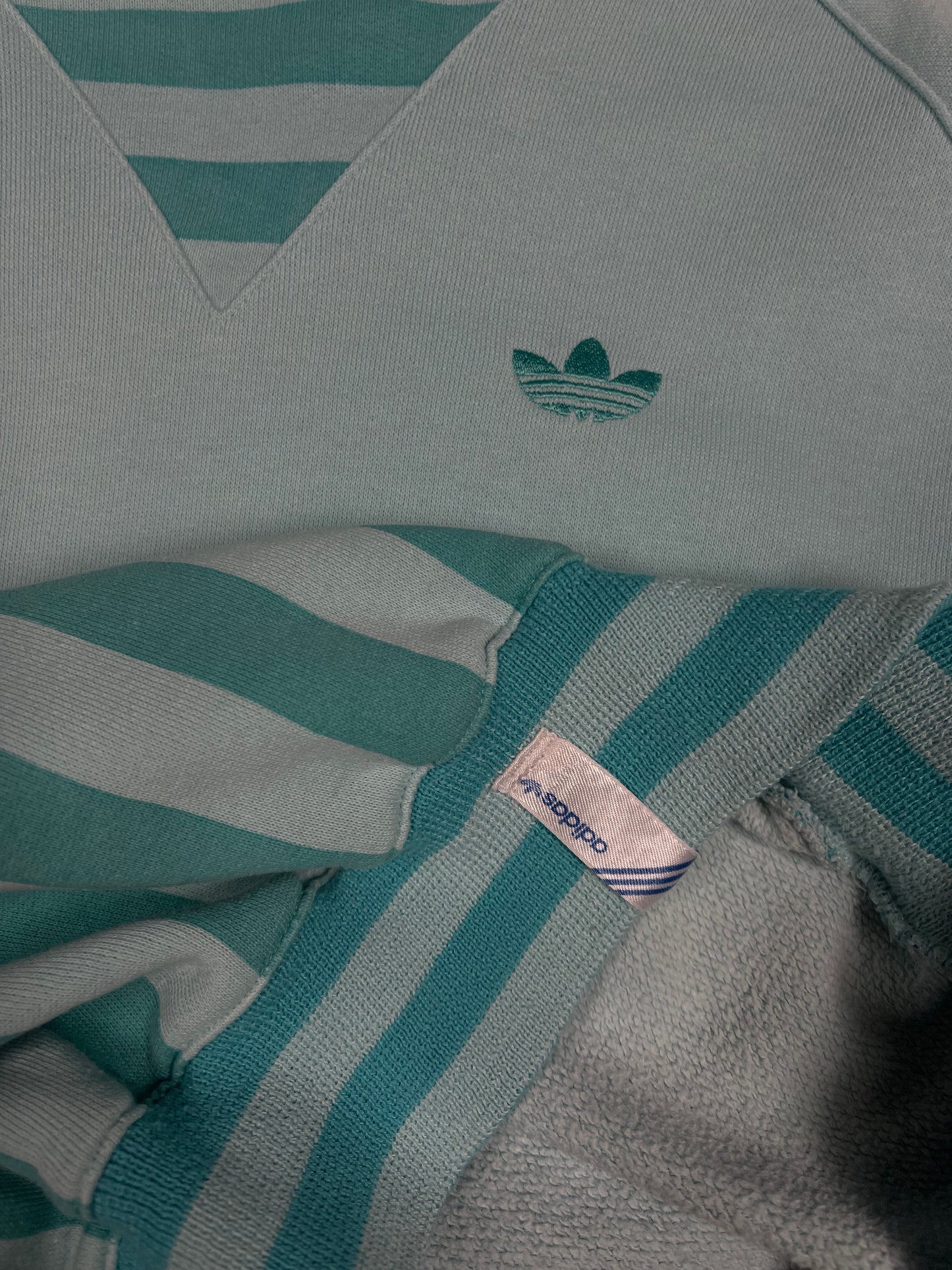 Vintage 90’s Adidas Sweatshirt Stripes Ocean Current Blue Curaçao Size M