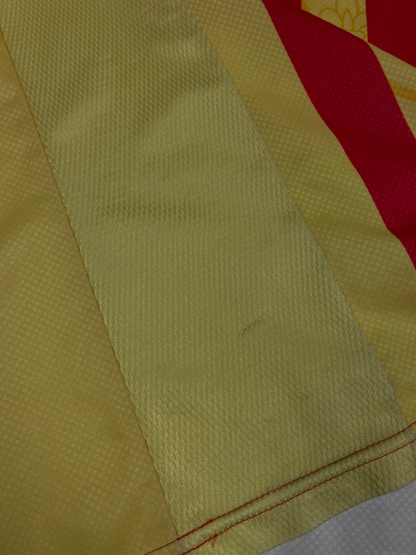 Vintage RC Lens Umbro 1998 - 1999 Home Football Shirt Size M Red Yellow
