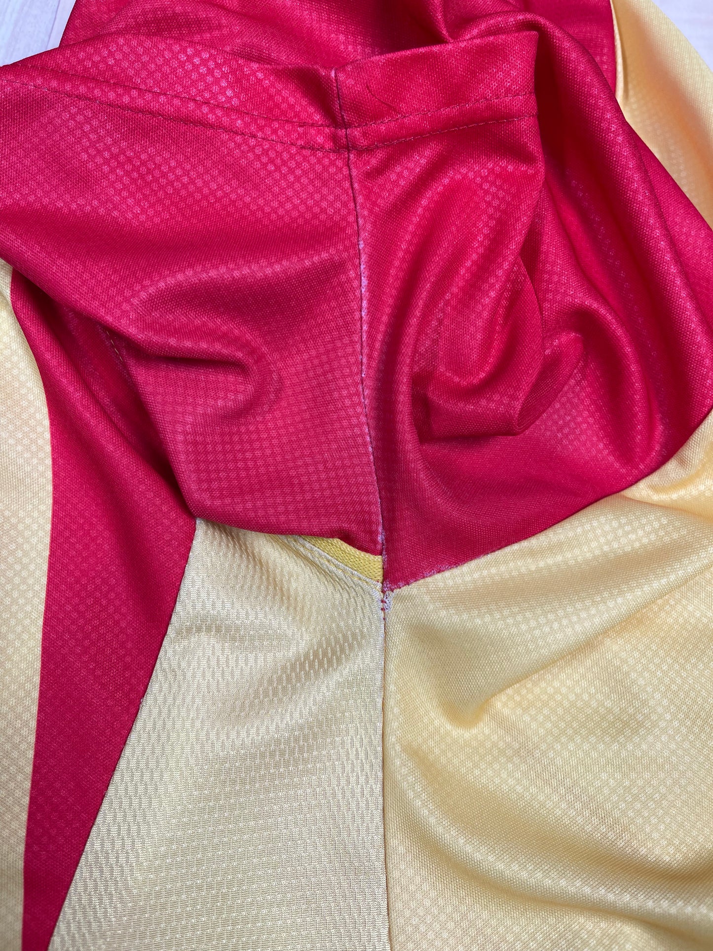 Vintage RC Lens Umbro 1998 - 1999 Home Football Shirt Size M Red Yellow
