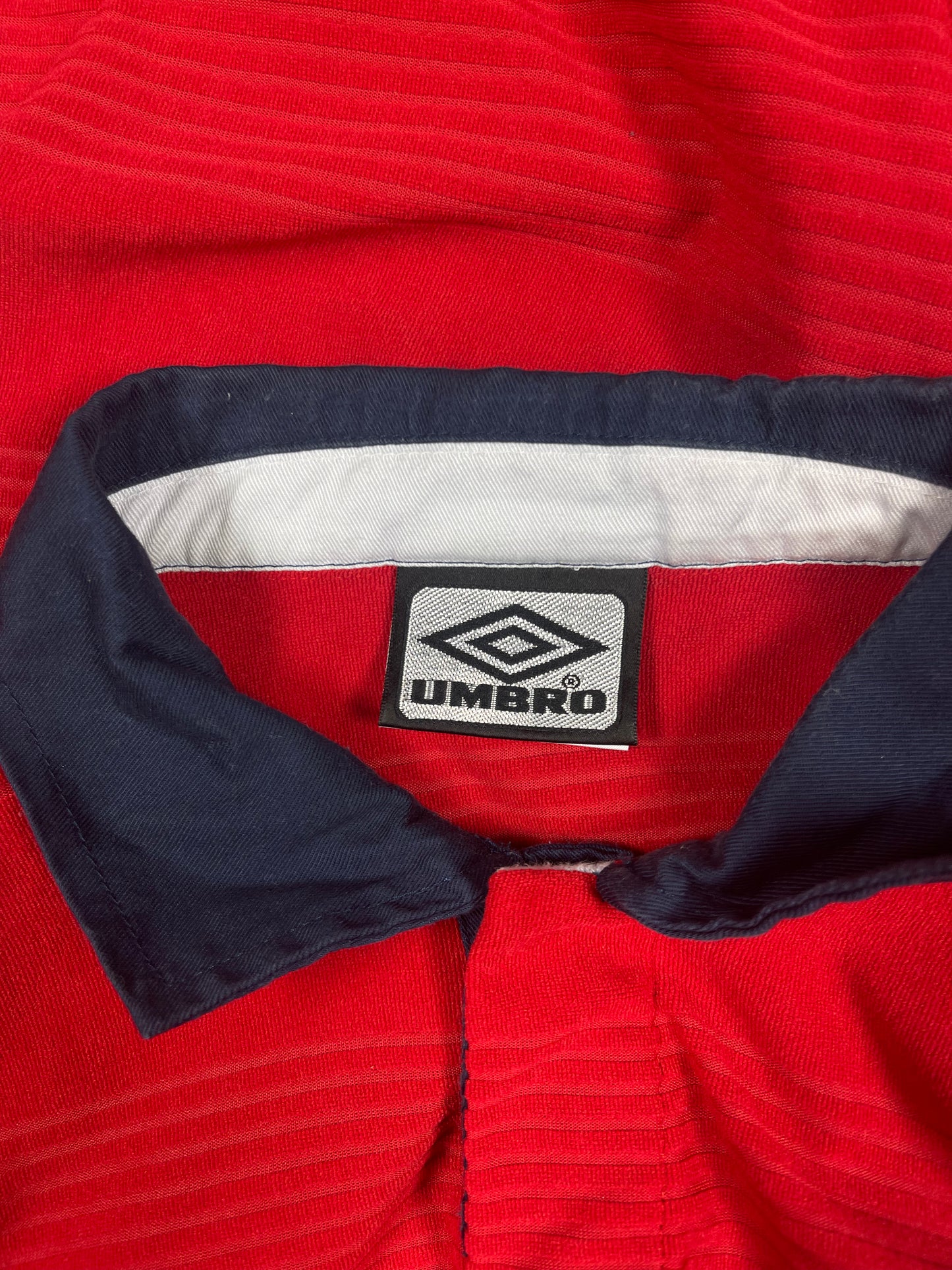 🏴󠁧󠁢󠁥󠁮󠁧󠁿 ⚽️ Vintage England Umbro 1999 - 2001 Away Football Shirt Red Size XL Form UV