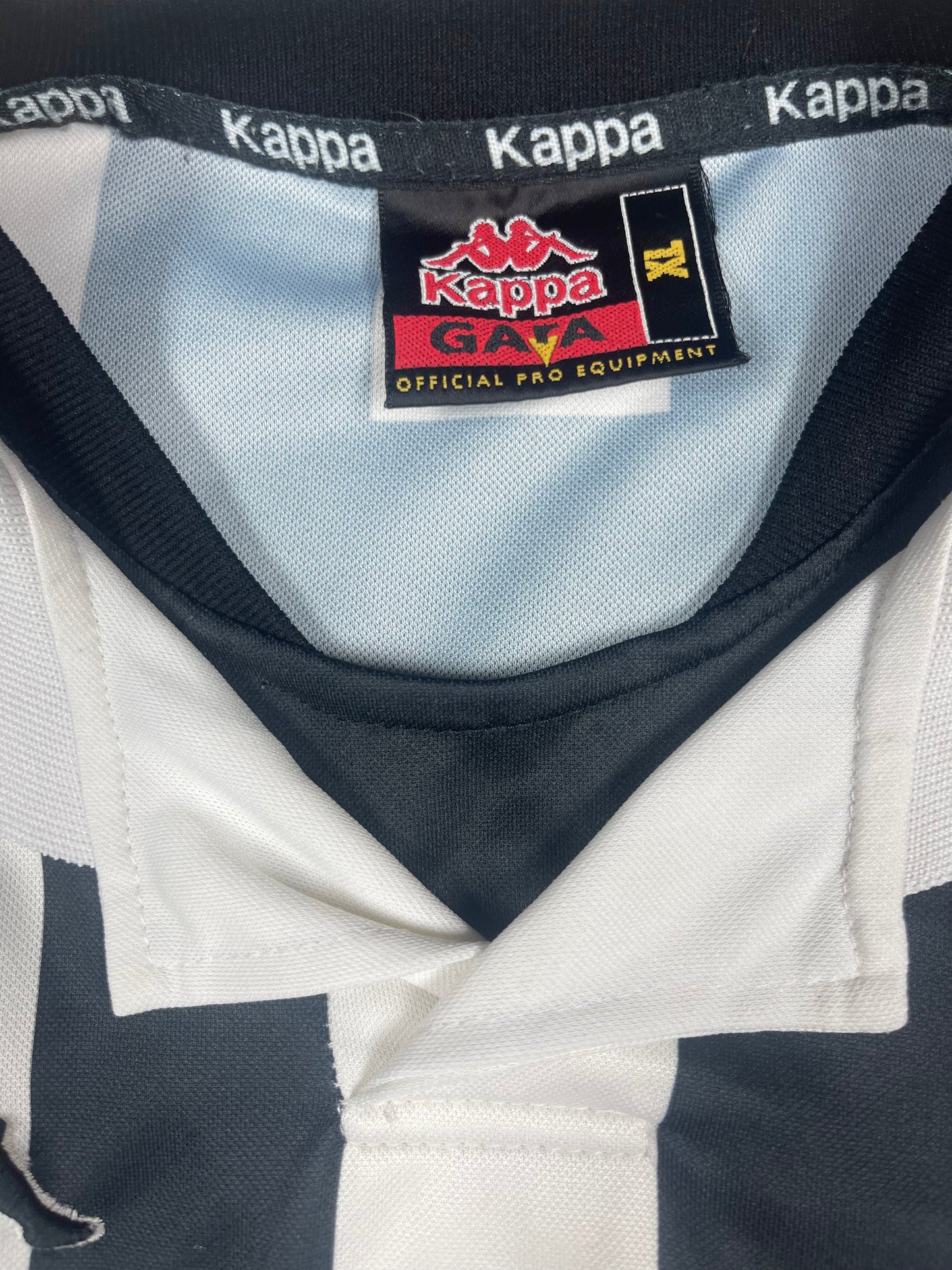 Vintage Juventus Kappa 1999 - 2000 Home Football Shirt Sony Size XL Black White