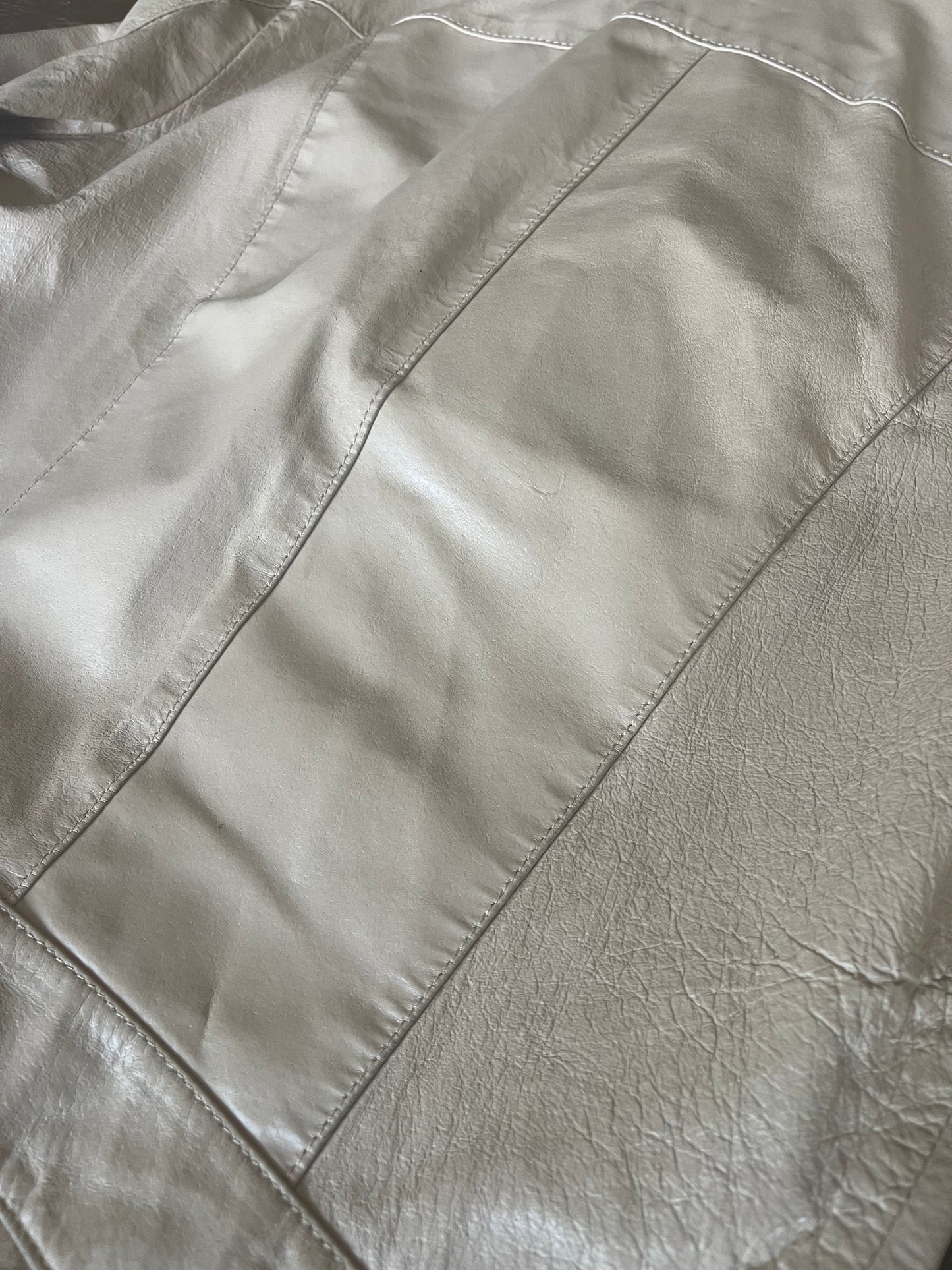 Vintage Y2K Versace Jeans Couture Leather Jacket Made in Italy Size M Beige