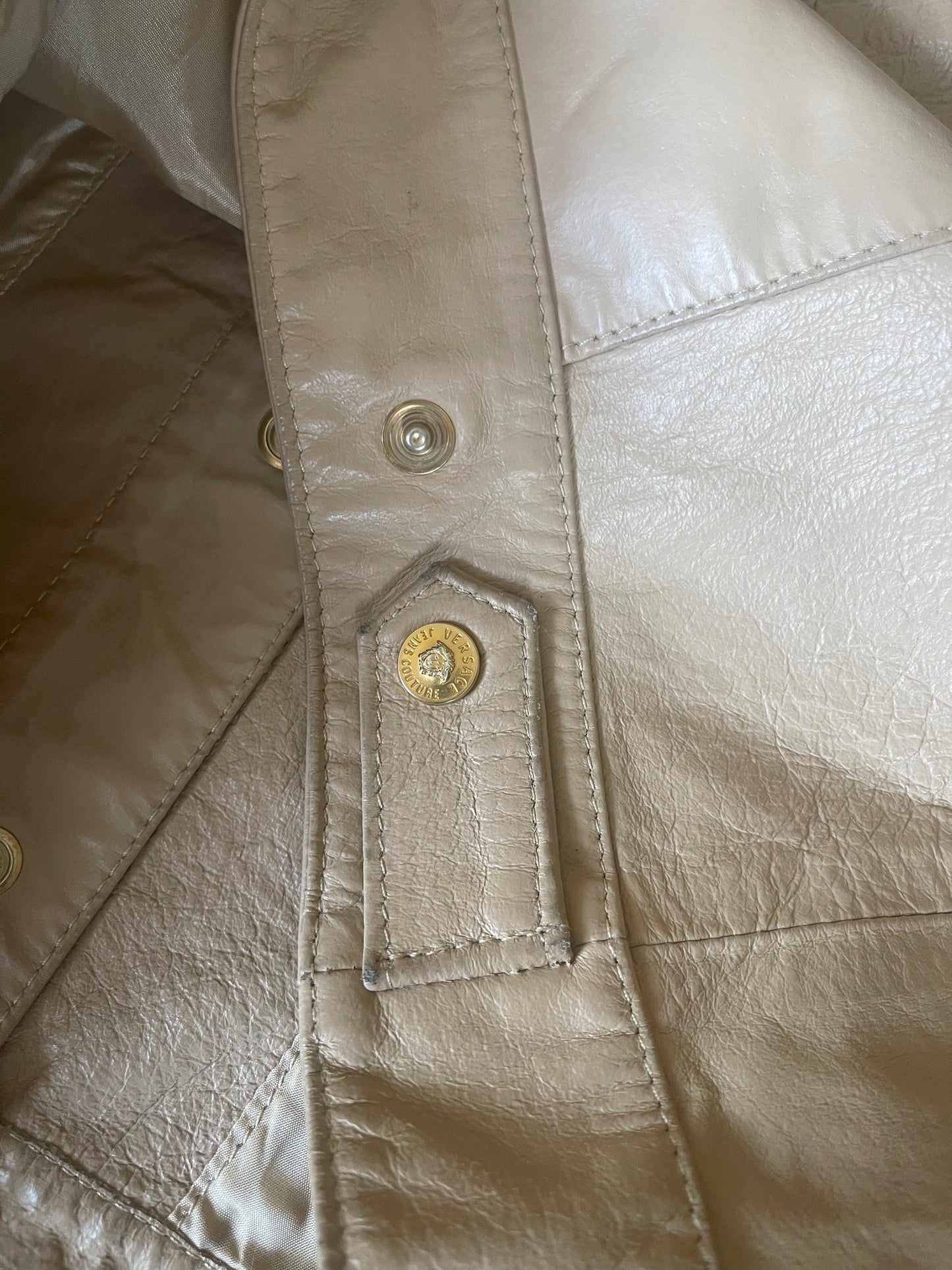 Vintage Y2K Versace Jeans Couture Leather Jacket Made in Italy Size M Beige