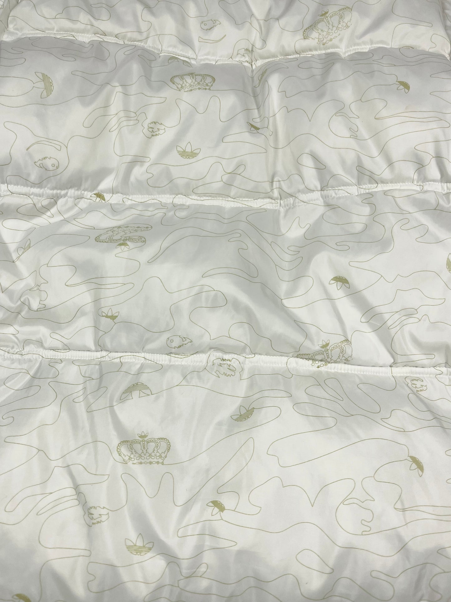 Y2K 2005 Missy Elliott Respect M.E. Puffer Jacket White Size M Polyester