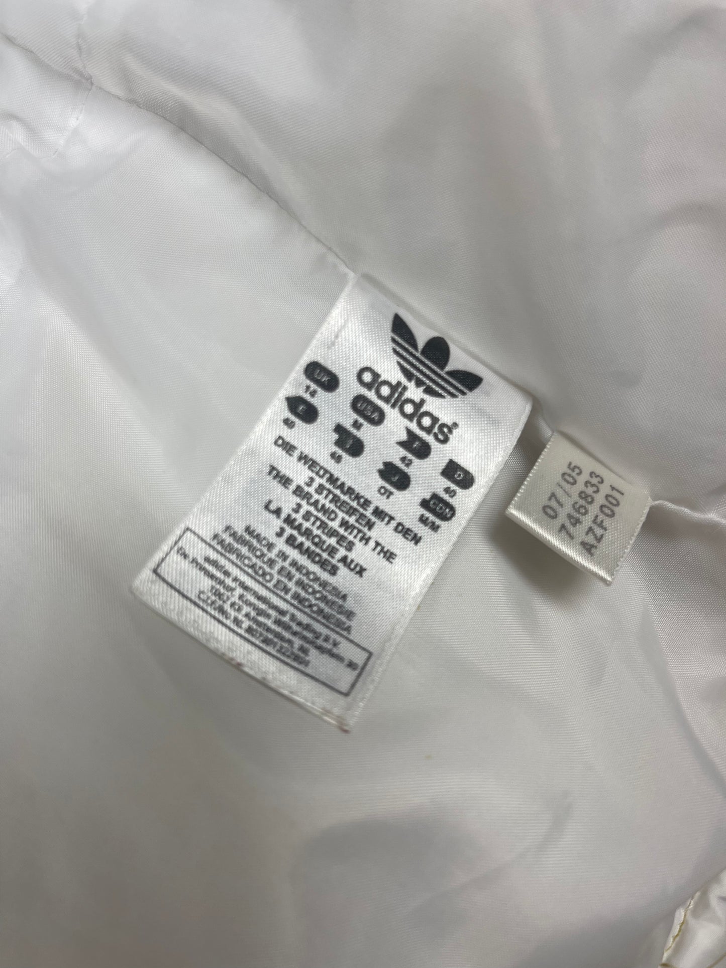 Y2K 2005 Missy Elliott Respect M.E. Puffer Jacket White Size M Polyester