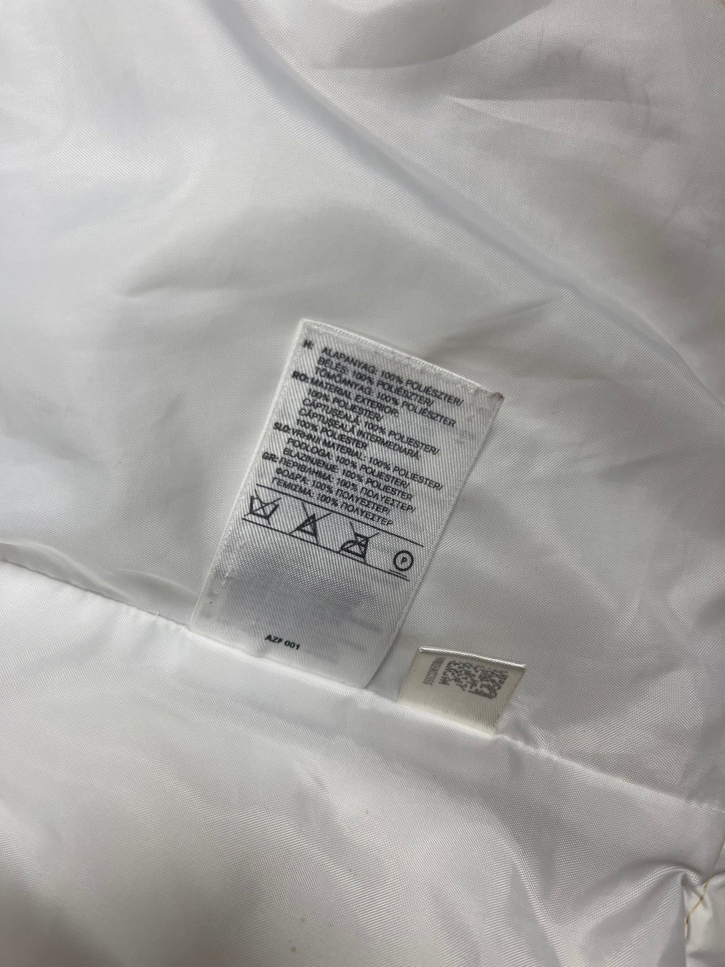 Y2K 2005 Missy Elliott Respect M.E. Puffer Jacket White Size M Polyester