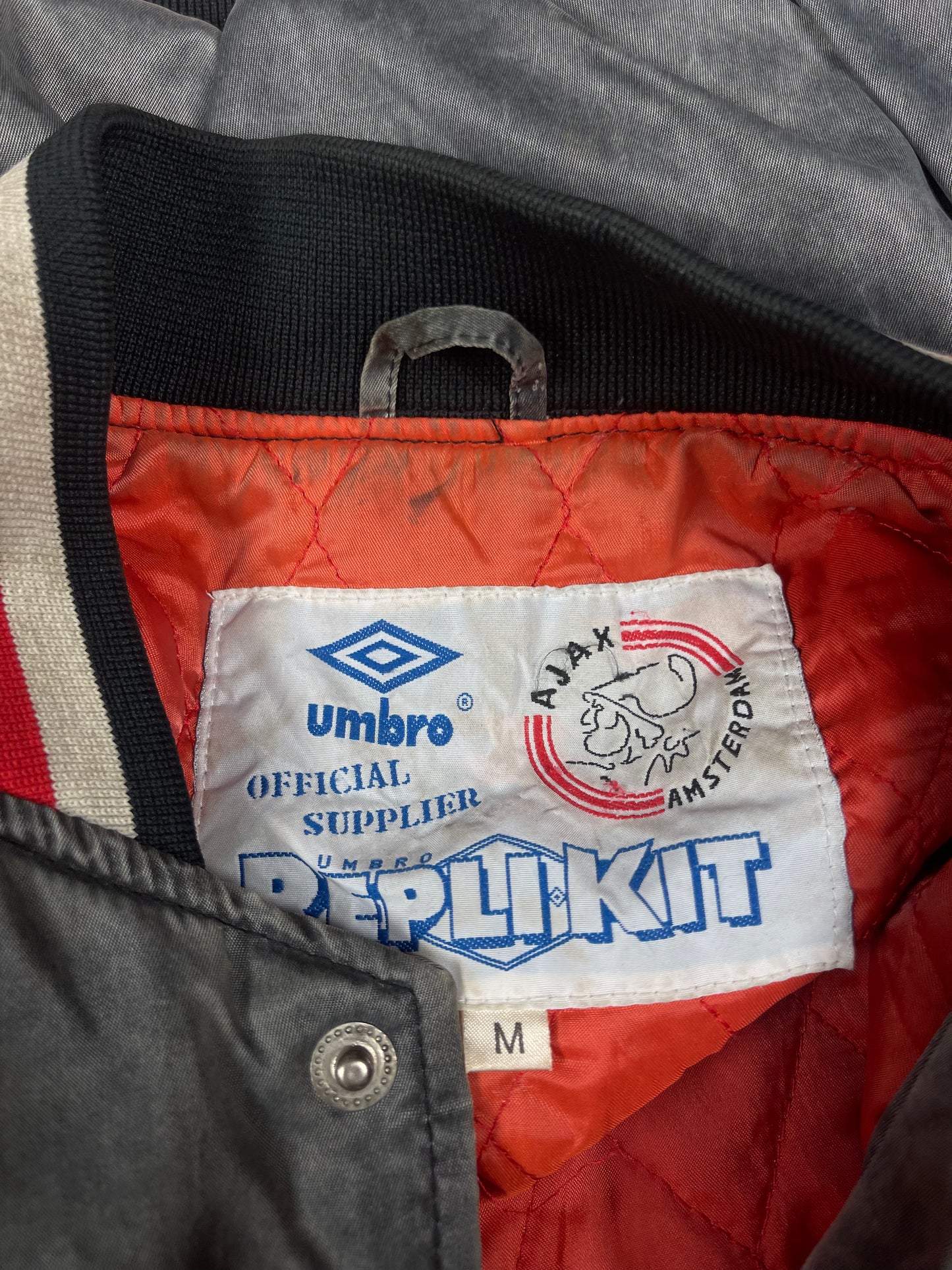 Vintage Archive Rare Grail Ajax Amsterdam Umbro Bomber Jacket 1989 - 1991 Grey Size Boxy  M Made in Korea Nylon Polyester