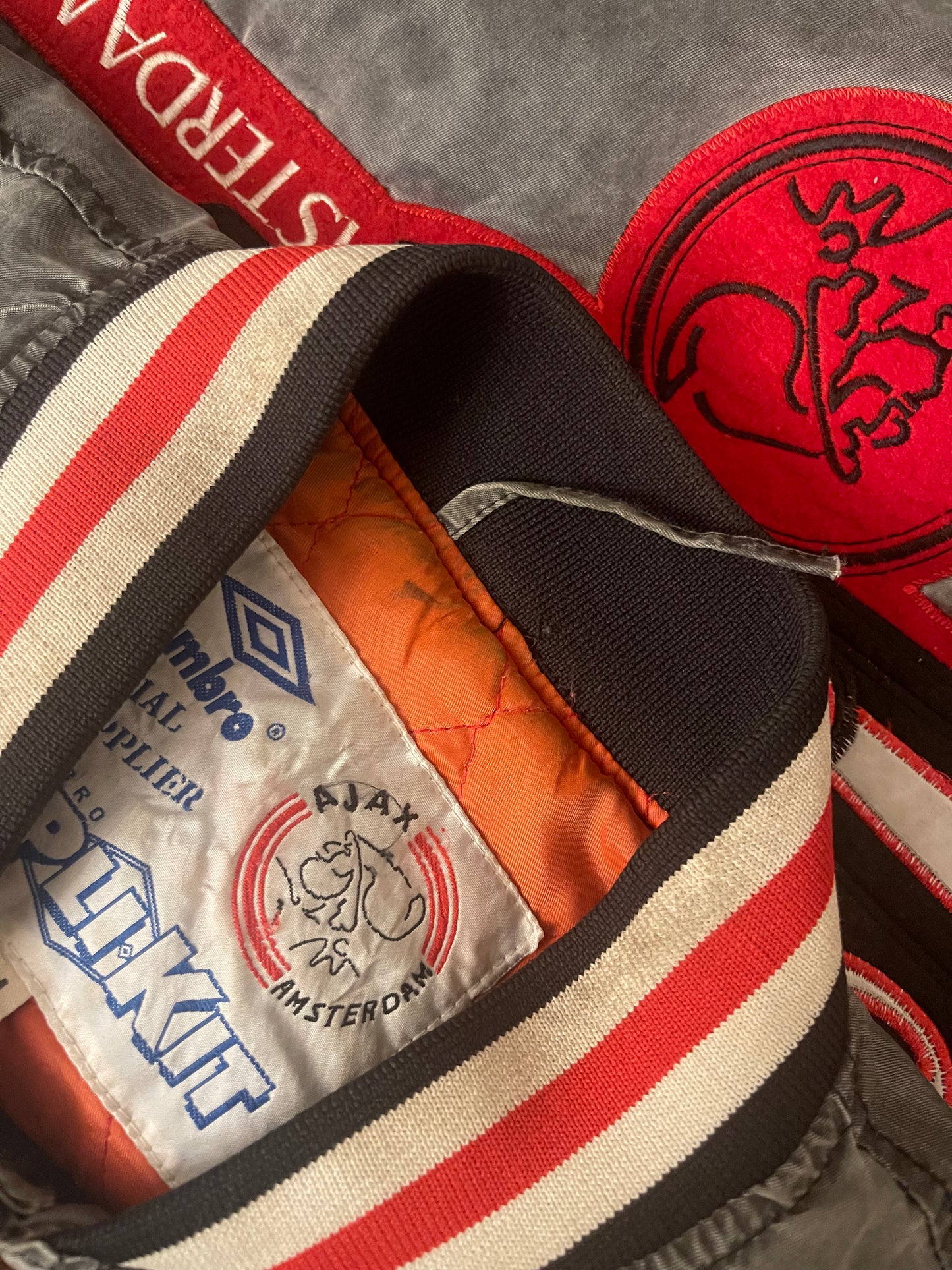 Vintage Archive Rare Grail Ajax Amsterdam Umbro Bomber Jacket 1989 - 1991 Grey Size Boxy  M Made in Korea Nylon Polyester