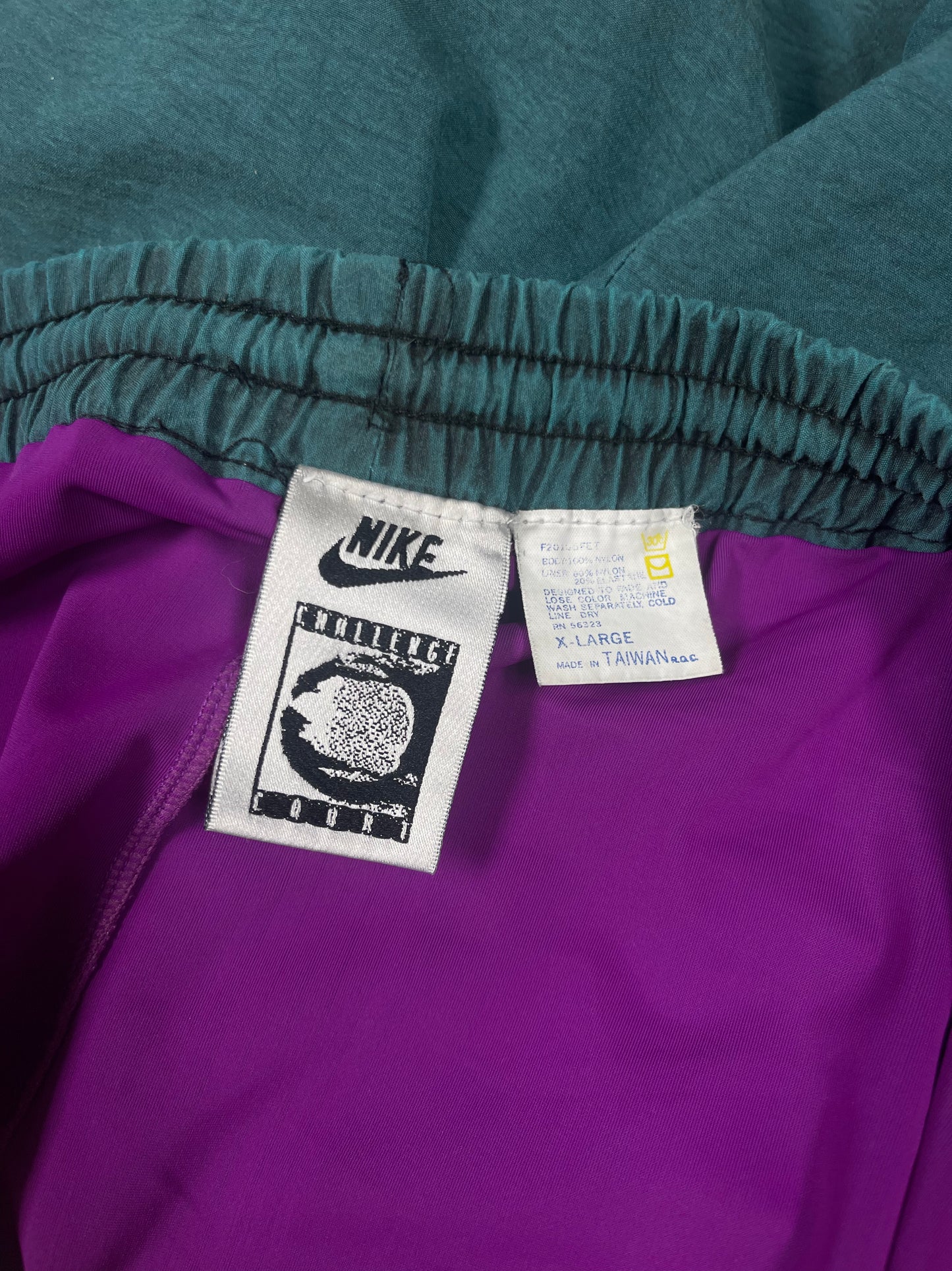 90's Nike Challenge Court Tennis Shorts With Leggins Attached Andre Agassi Nylon Made in Taiwan Size XL Turquoise Purple