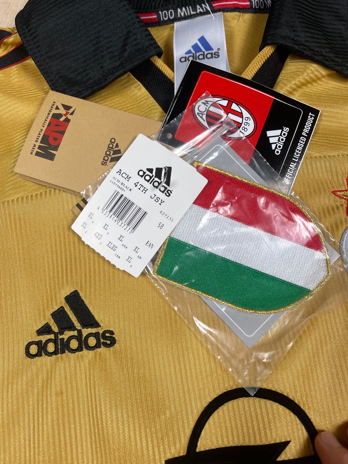 BNWT New Vintage Authentic AC Milan Adidas 1999 - 2000 Fourth Football Shirt Anniversary Centenary 1899 1999 OPEL Size XL Made in Italy Gold Climalite Deadstock