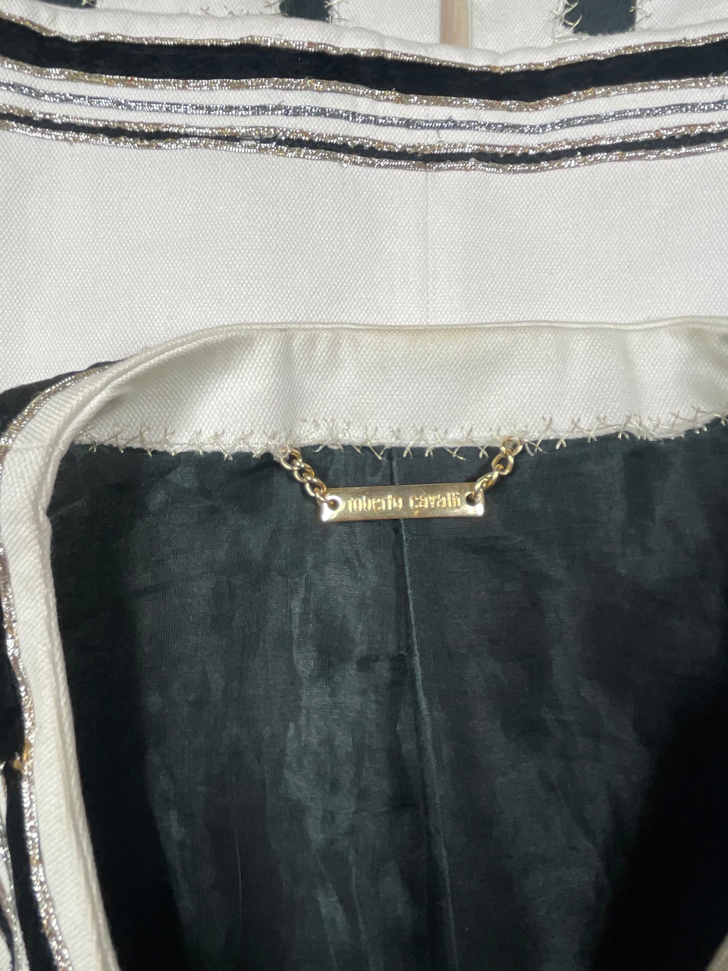 Y2K Roberto Cavalli 2007 Cropped Fitted Blazer Size 40 S Embroidered Military Inspired Luxury Statement