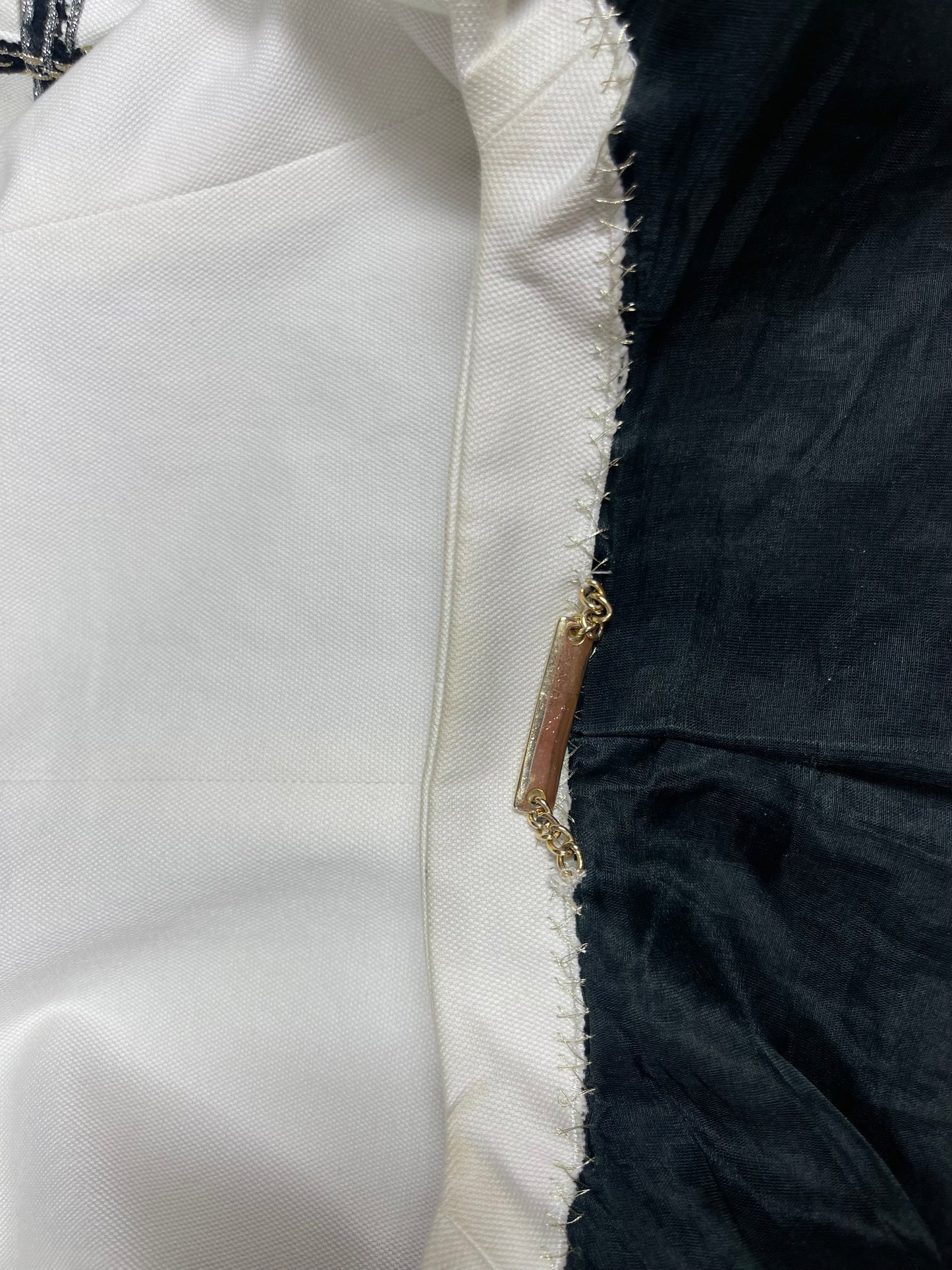 Y2K Roberto Cavalli 2007 Cropped Fitted Blazer Size 40 S Embroidered Military Inspired Luxury Statement
