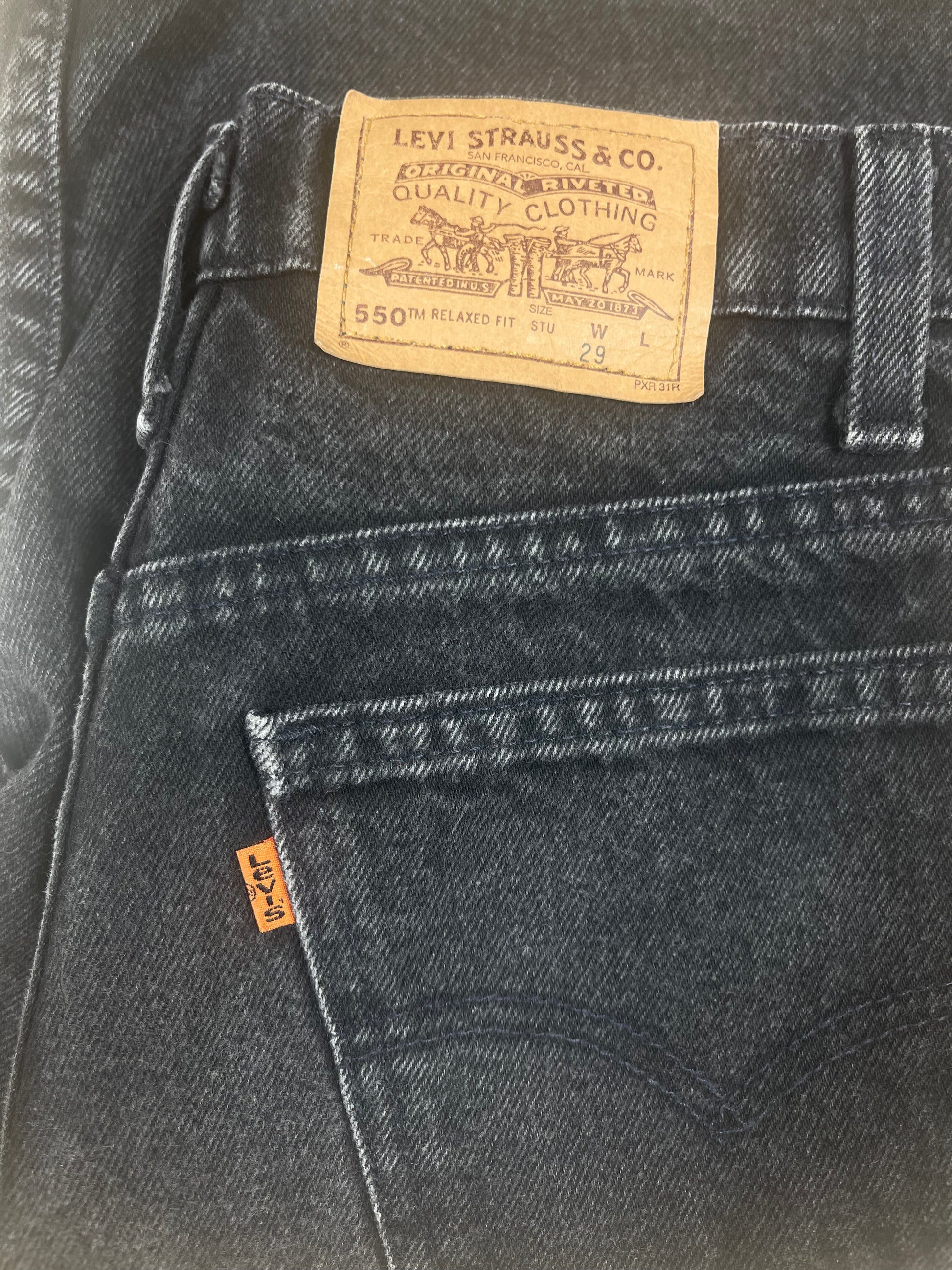 Vintage 90's Levi's 550 Relaxed Fit Orange Tab High Waist Denim Jeans Jorts Shorts Student Made in USA Black