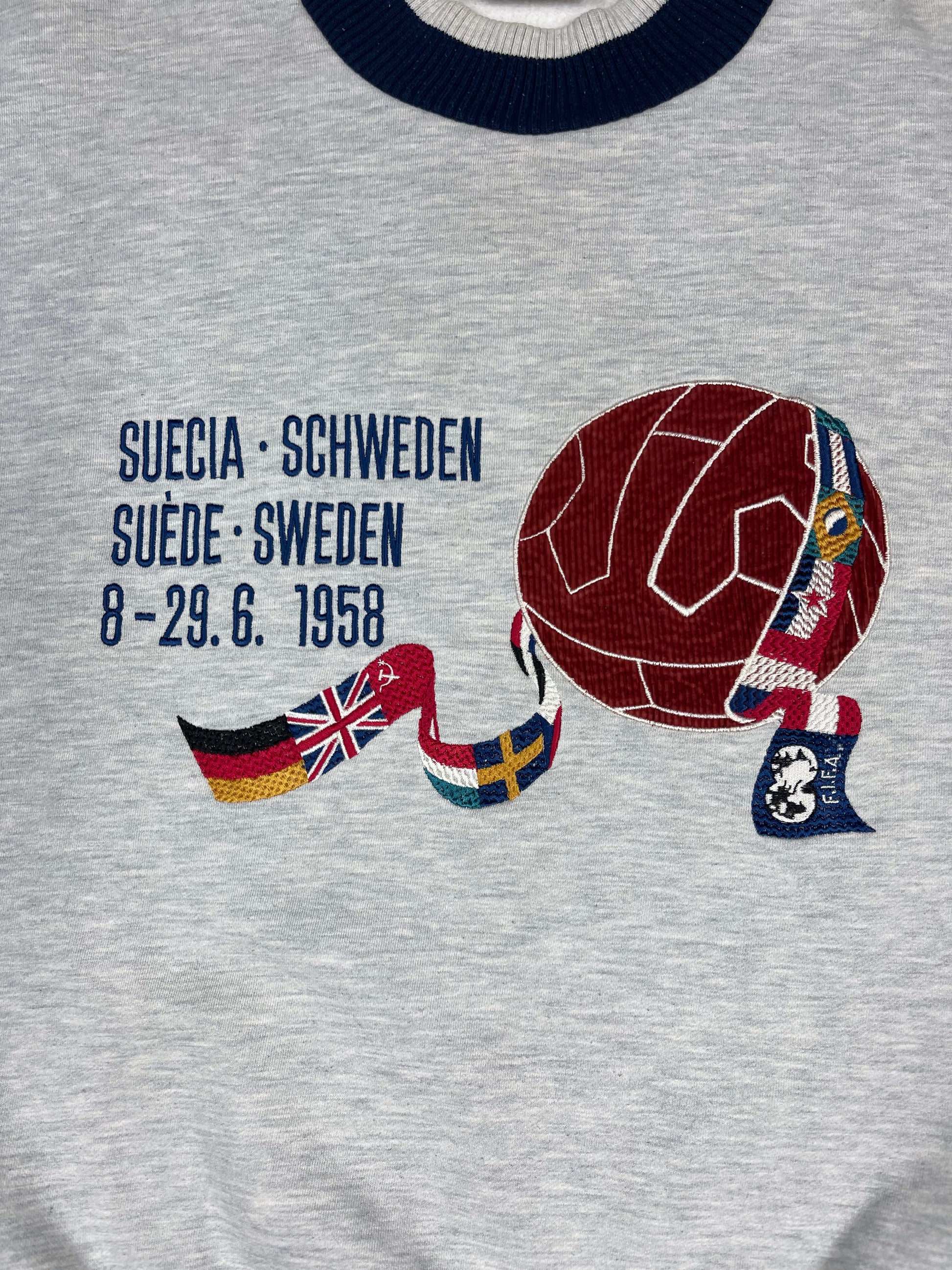 Vintage Adidas Sweatshirt Crew Neck Sweden Suecia Schweden Suede 8-29.06 1958 FIFA World Cup Coupe Jules Rimet VM Heavy Cotton Size M Grey Blue
