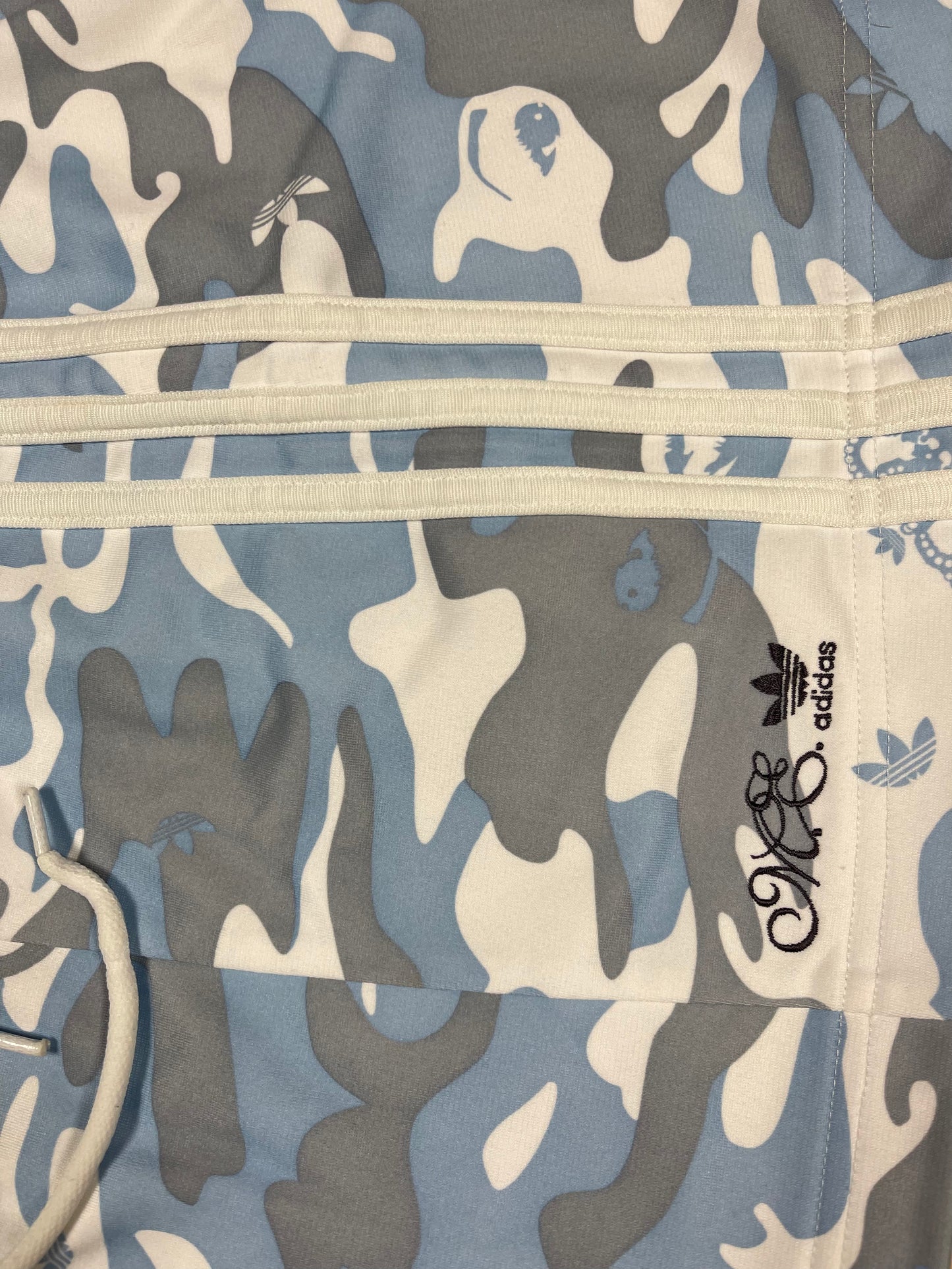 Y2K Adidas Missy Elliott Respect Me Mini Skirt Camouflage Size Size M 00'S 2000