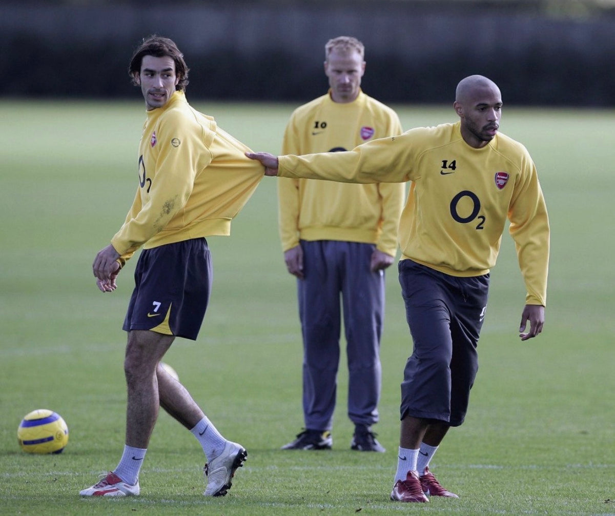 Y2K Arsenal Nike Total 90 2005 - 2006 Drill Top Sweat Top Yellow Size L Henry Bergkamp Pires