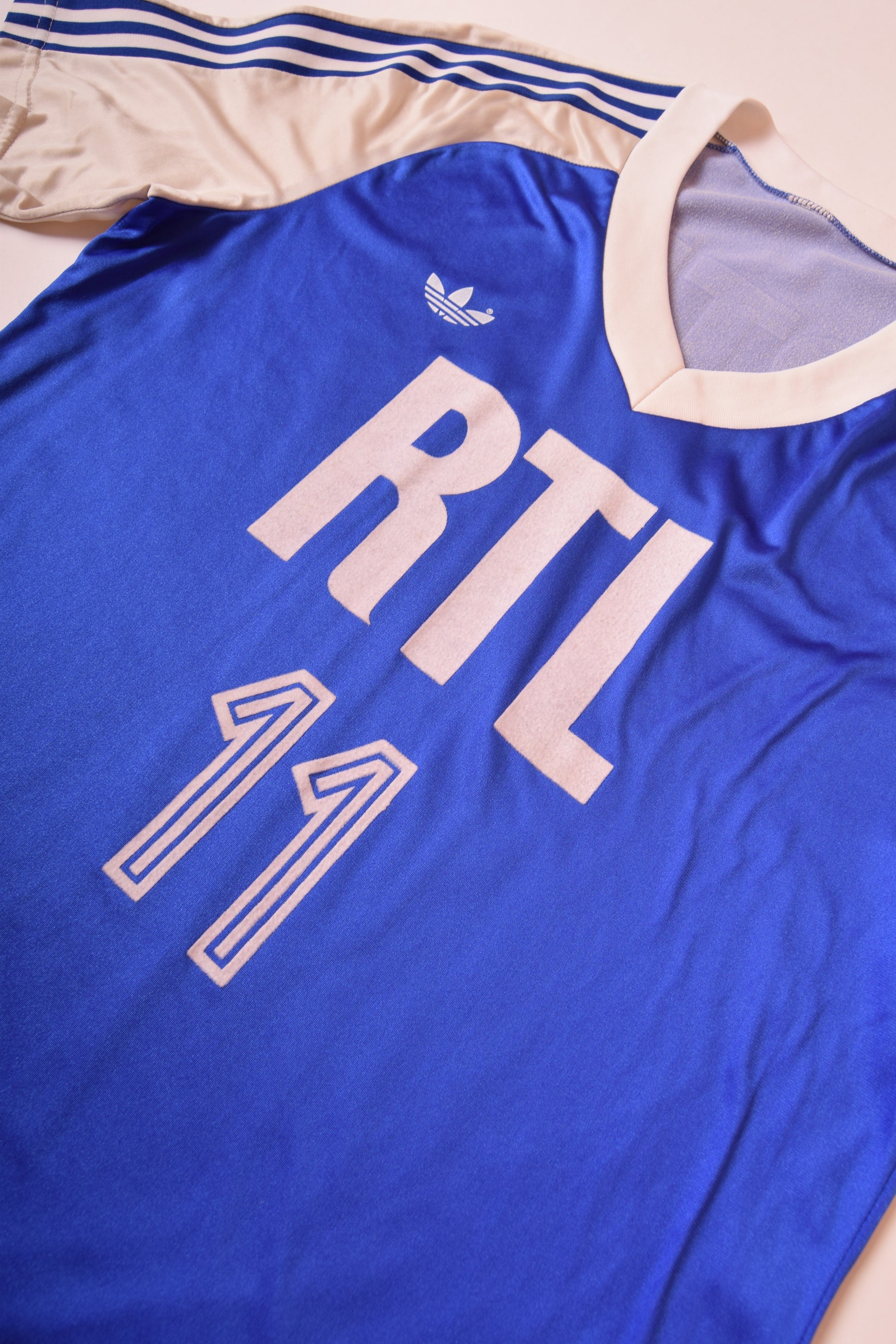 Vintage Adidas Football Shirt RTL #11 Size M