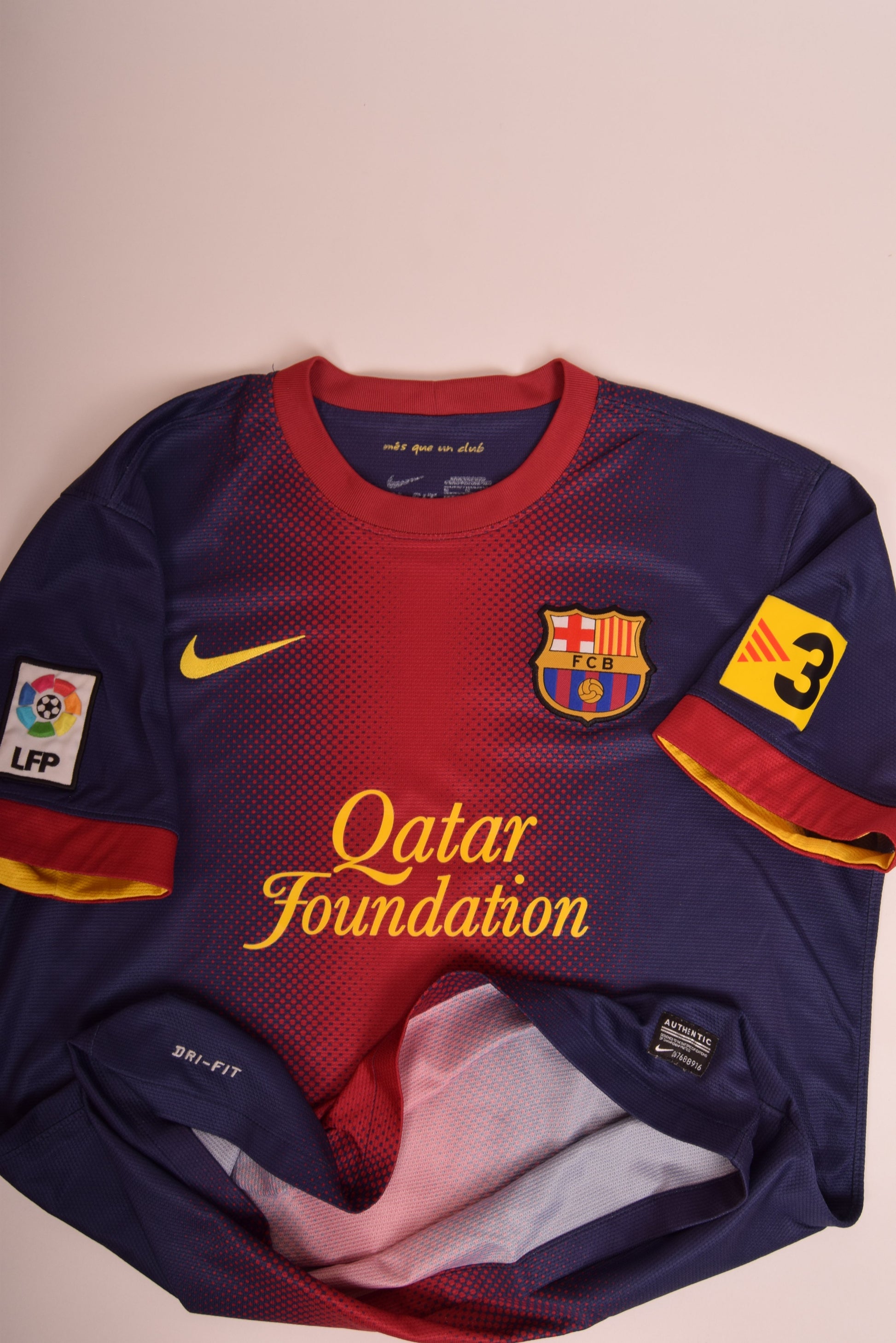 FC Barcelona Nike Home Football Shirt 2012 - 2013 Size M Red Blue