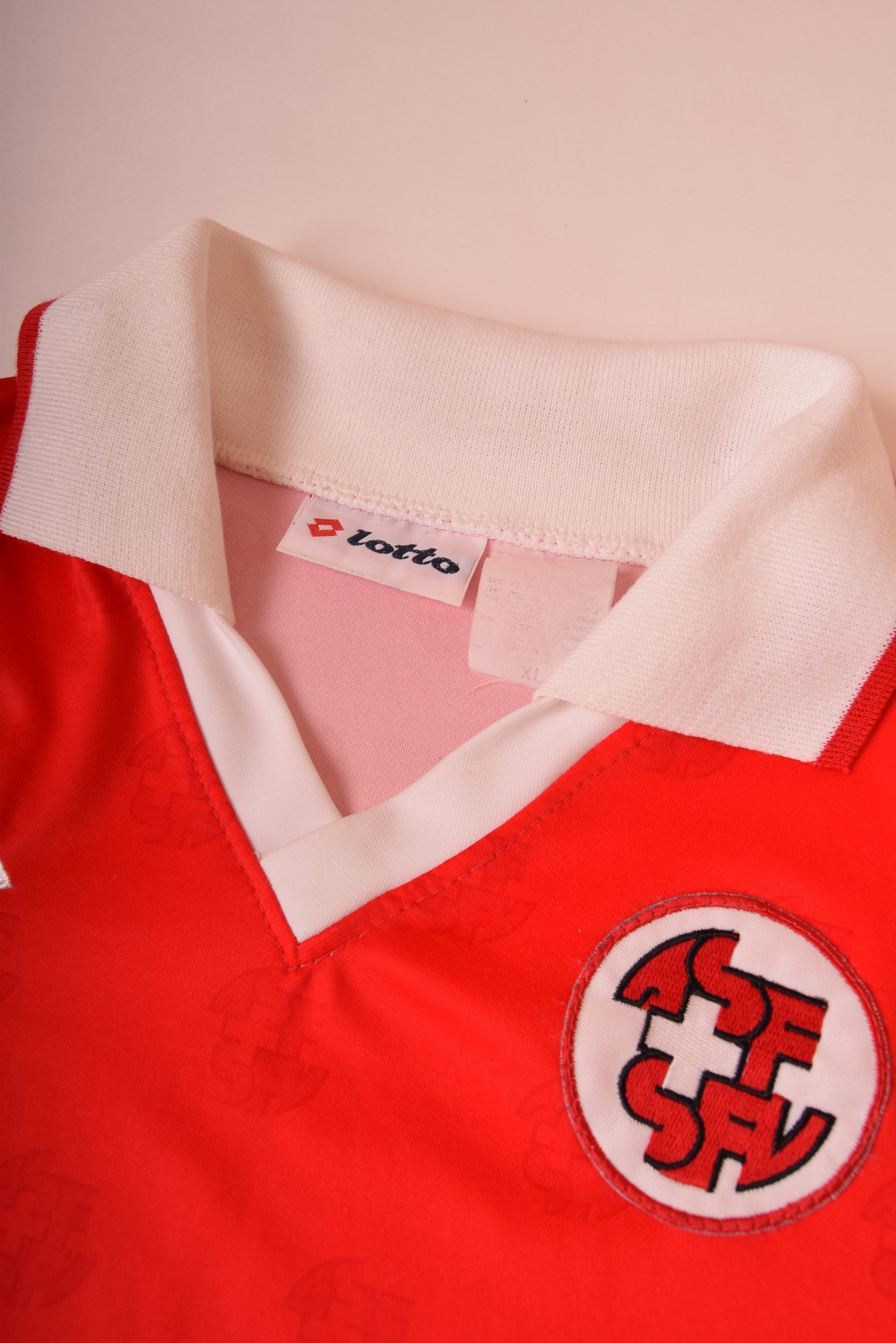 Switzerland Lotto Home Football Shirt #10 Sforza Red Size L