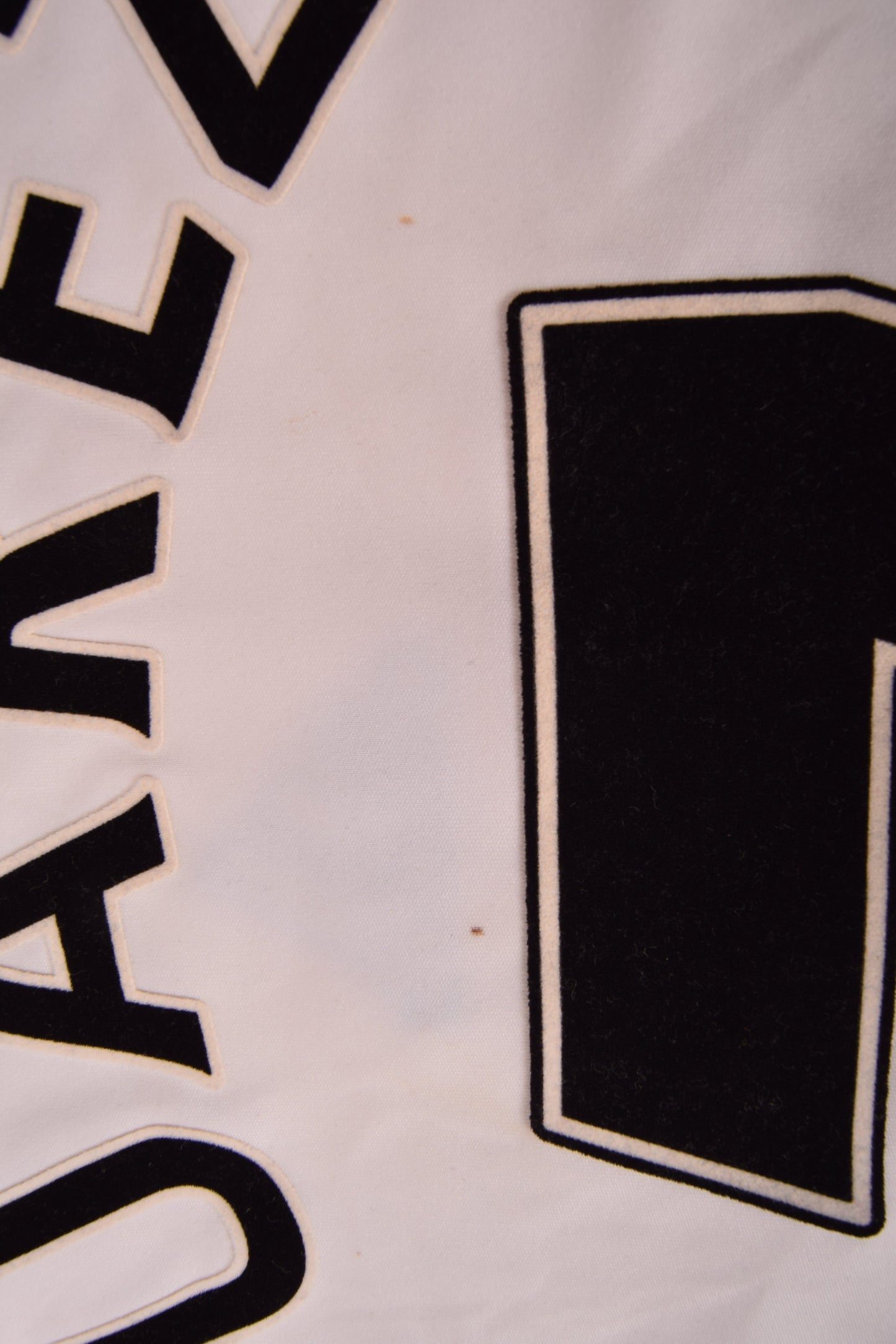 Liverpool Adidas Luis Suarez #7 2011-2012 Third Football Shirt Size L White Standard Chartered ClimaCool