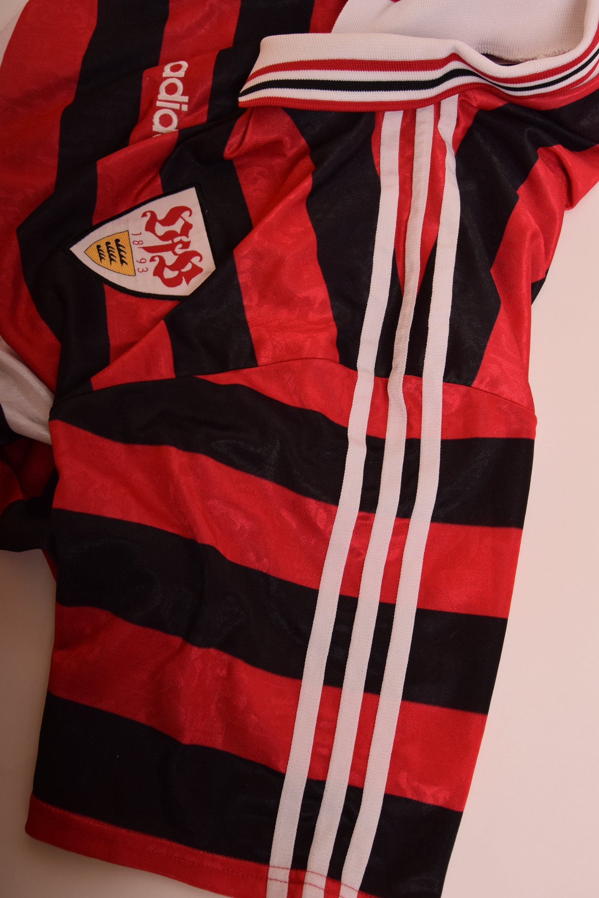 Vintage VFB Stuttgart '97-'98 Adidas Away Football Shirt Size XL Red Black