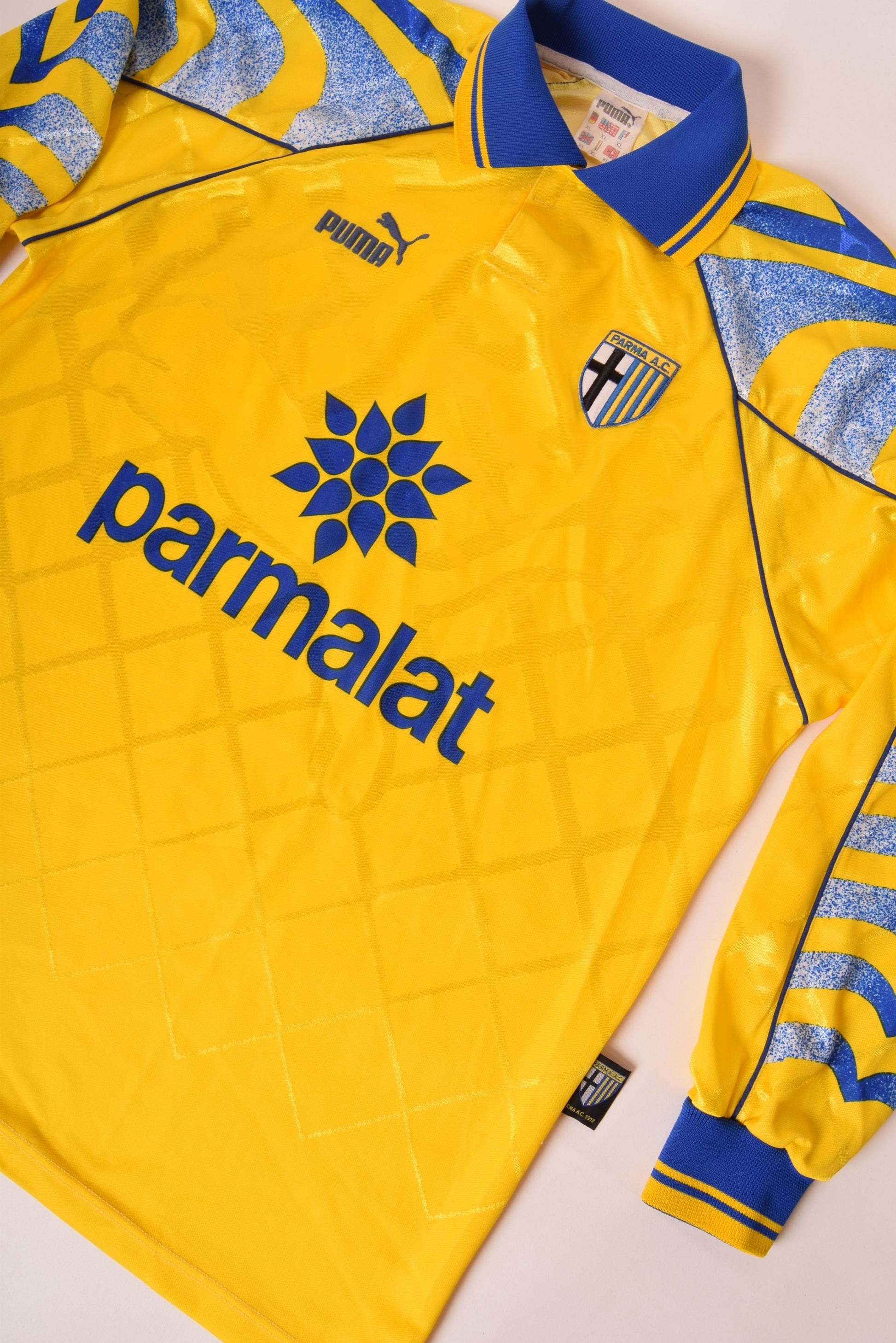 Vintage AC Parma 1995-1997 Away 3rd Football Shirt Yellow Parmalat Size XL Made in Italy Long Sleeve Puma