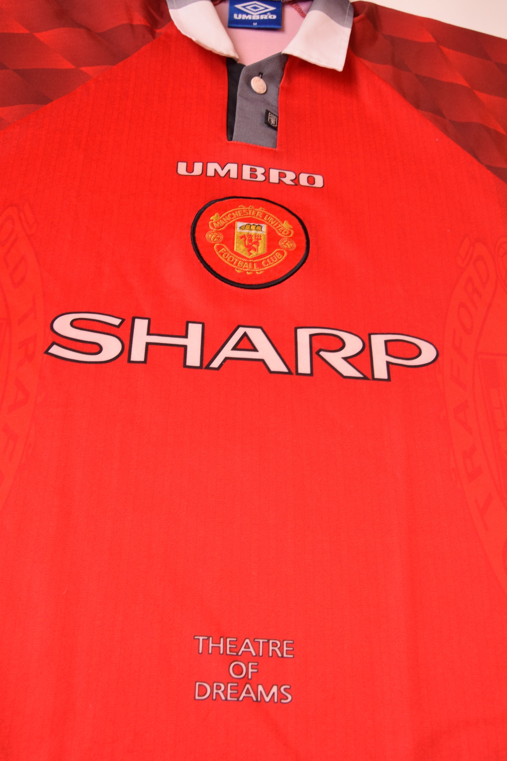 Umbro Manchester United 1997-98  Home Shirt Size M Red