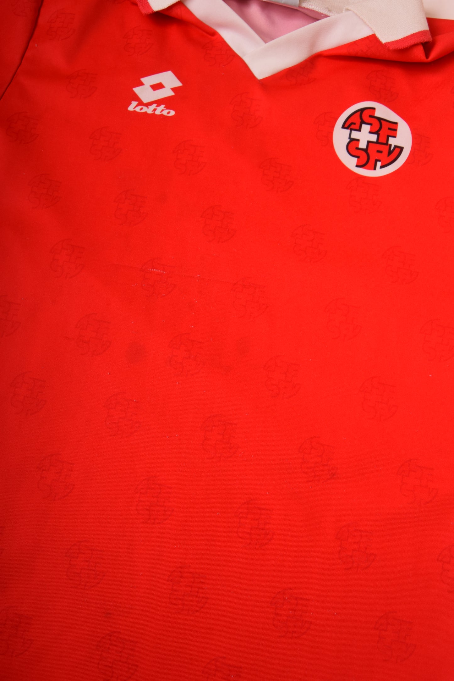 Vintage Switzerland 1994-1996 Lotto Home Football Shirt Red