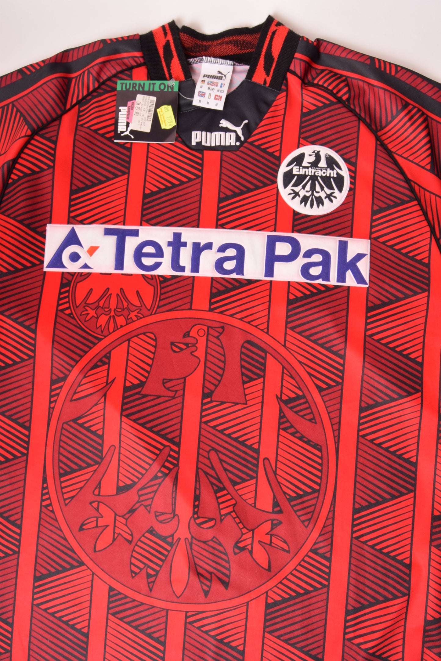 Vintage Eintracht Frankfurt Home Football Shirt 1995-1996 BNWT Tetra Pak Size M Red Black