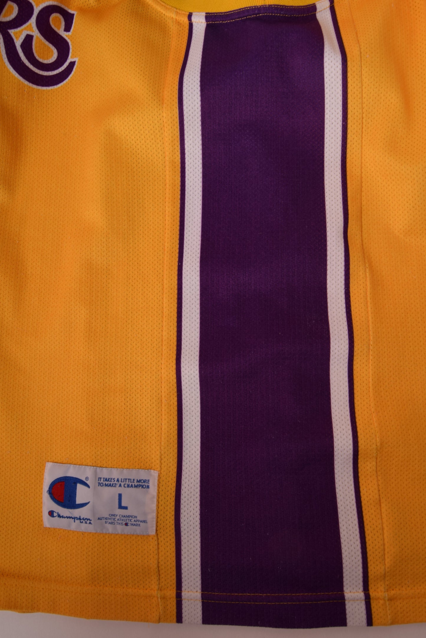 Vintage 1999-2006 Kobe Bryant L.A. Lakers Champion Size L Yellow #8 Home Jersey